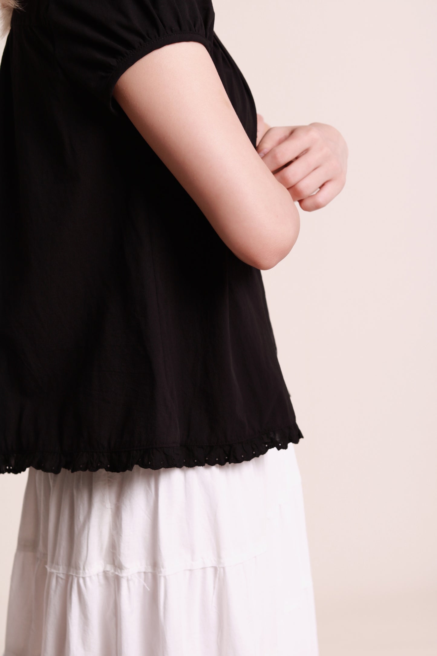 Puff Sleeve Blouse (Black)