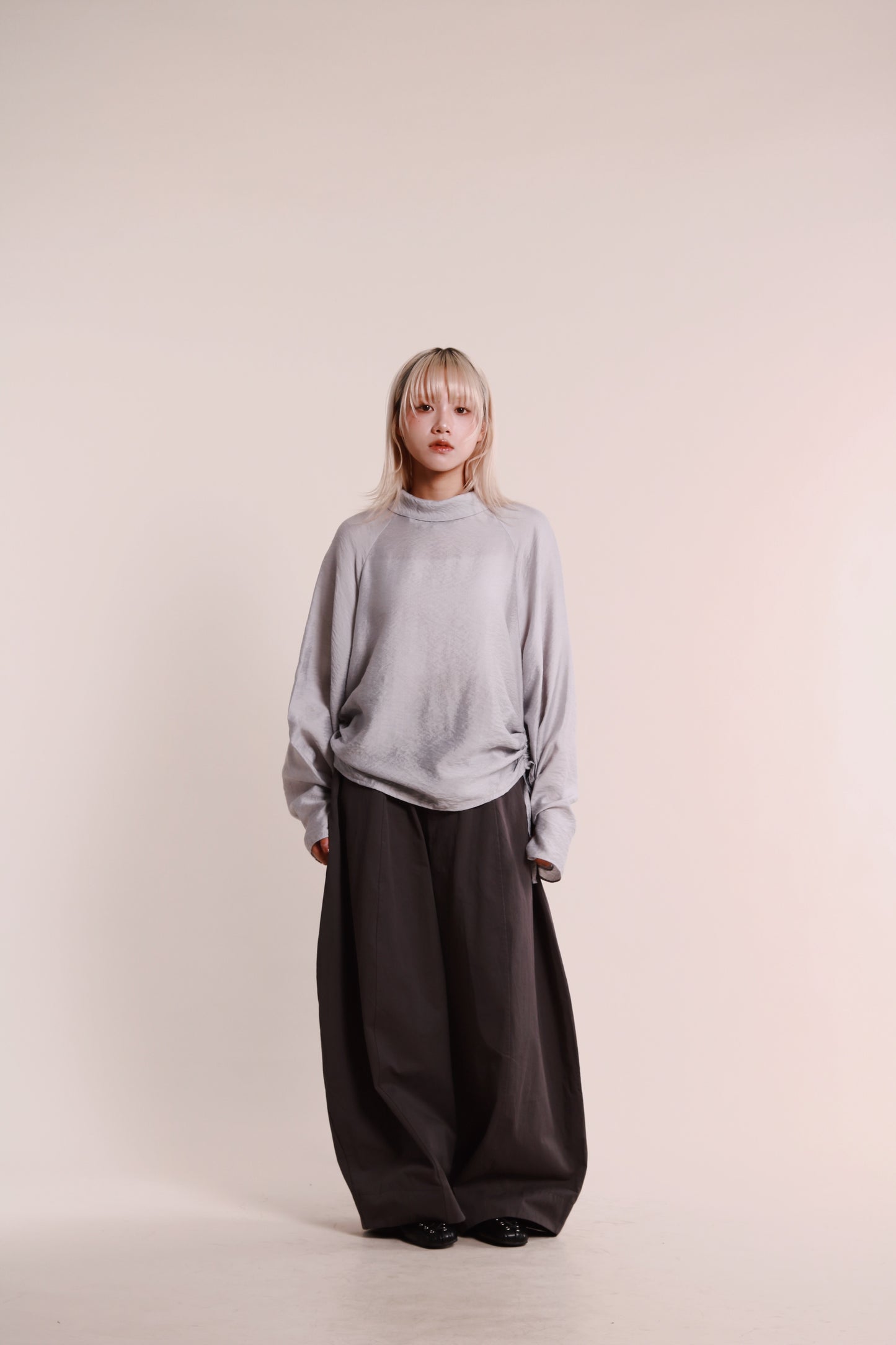 Doll Gathered Blouse (Grey Blue)