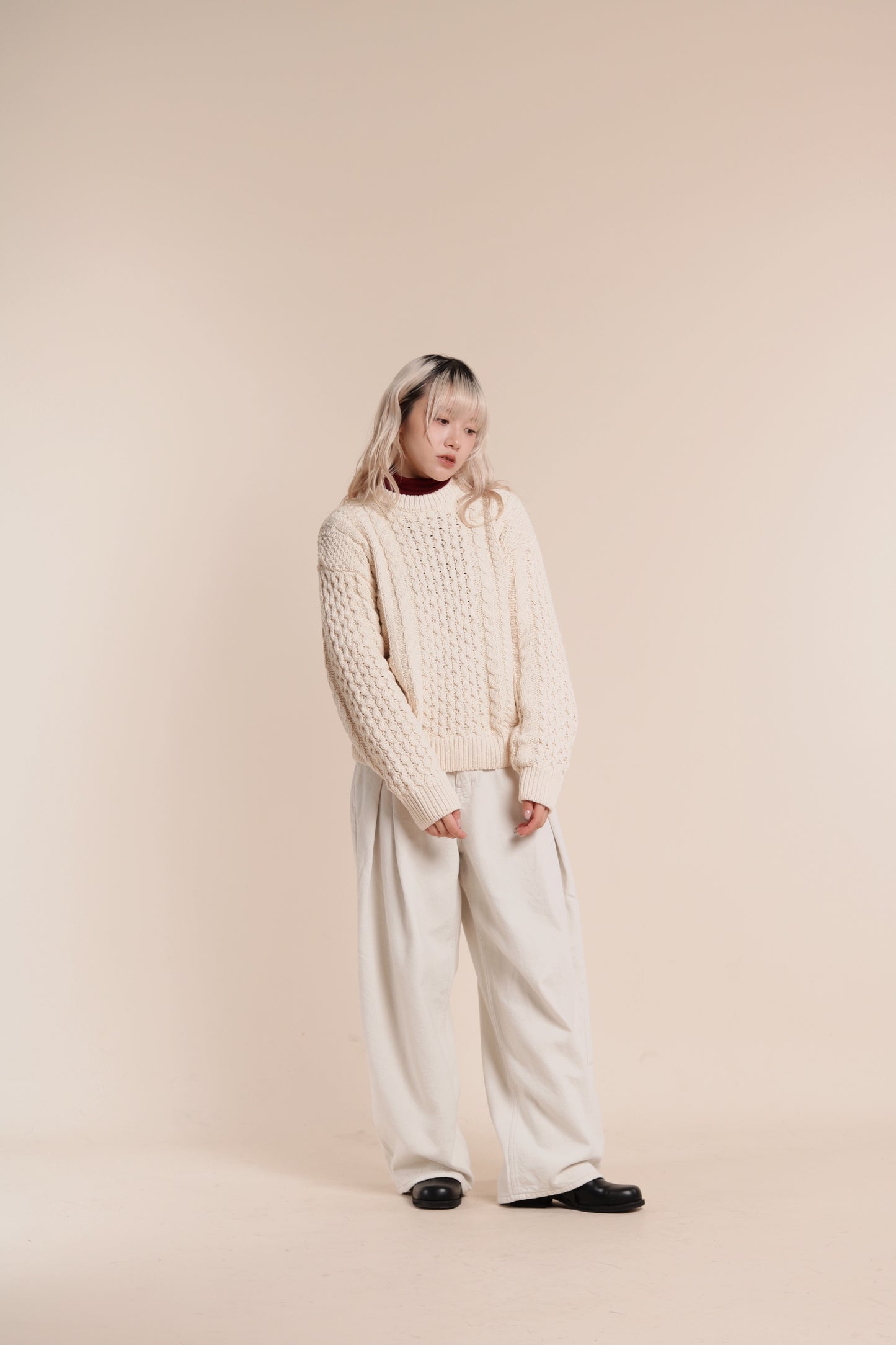 Oversized Cable Knit Sweater (Ivory)