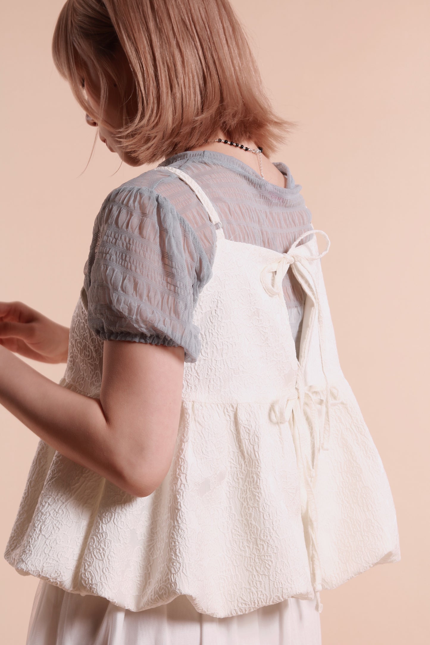 Bubble Pudding Sleeveless Top (White)