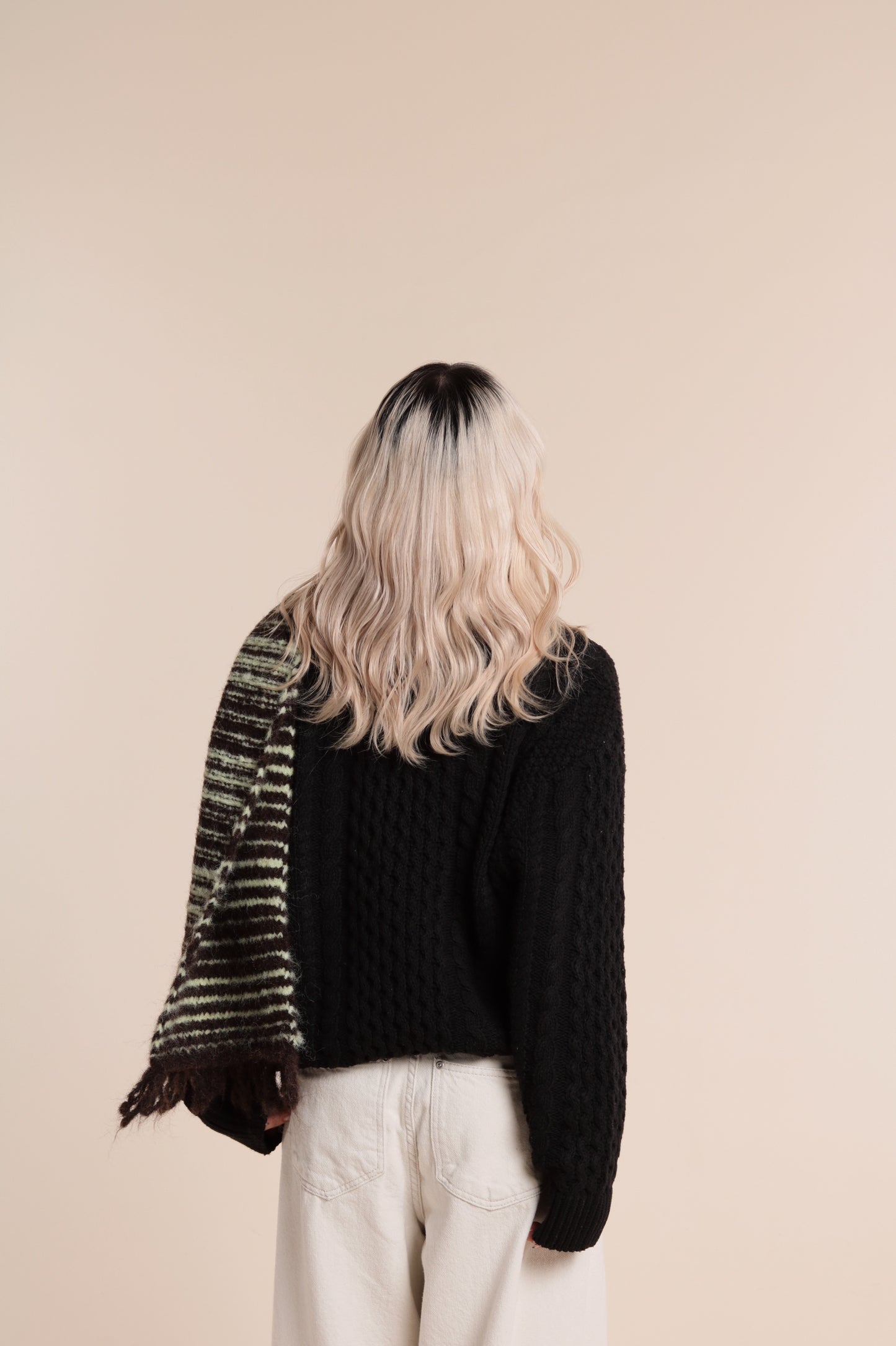 Oversized Cable Knit Sweater (Black)