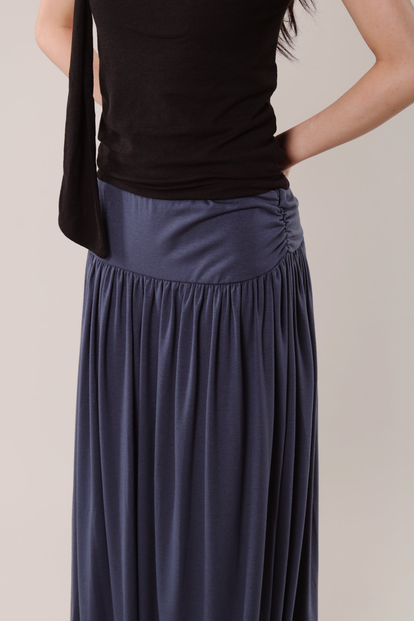 Softy Lazy Skirt (Navy)