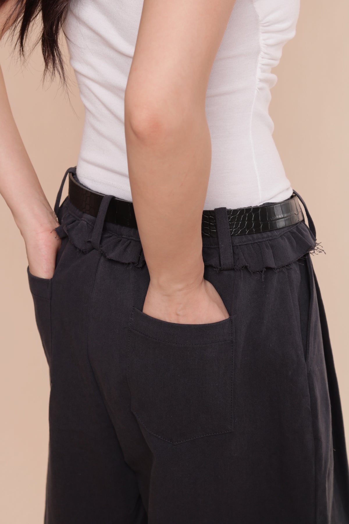 Ruffle Shorts (Navy)