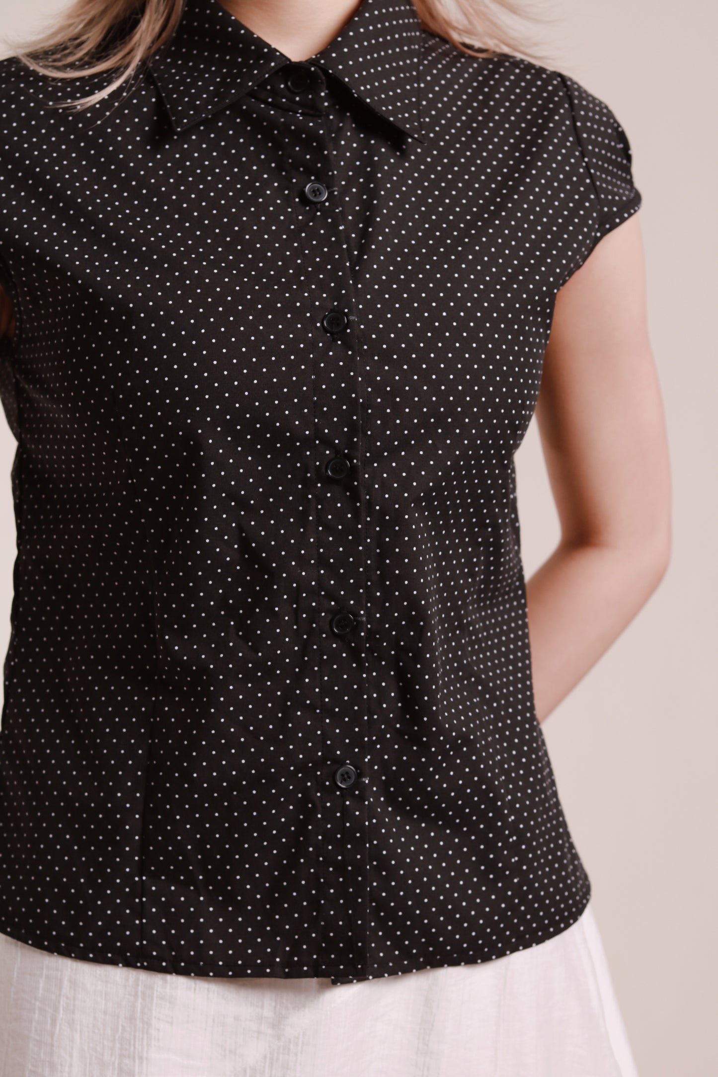 Dot Dot Shirt (Black)