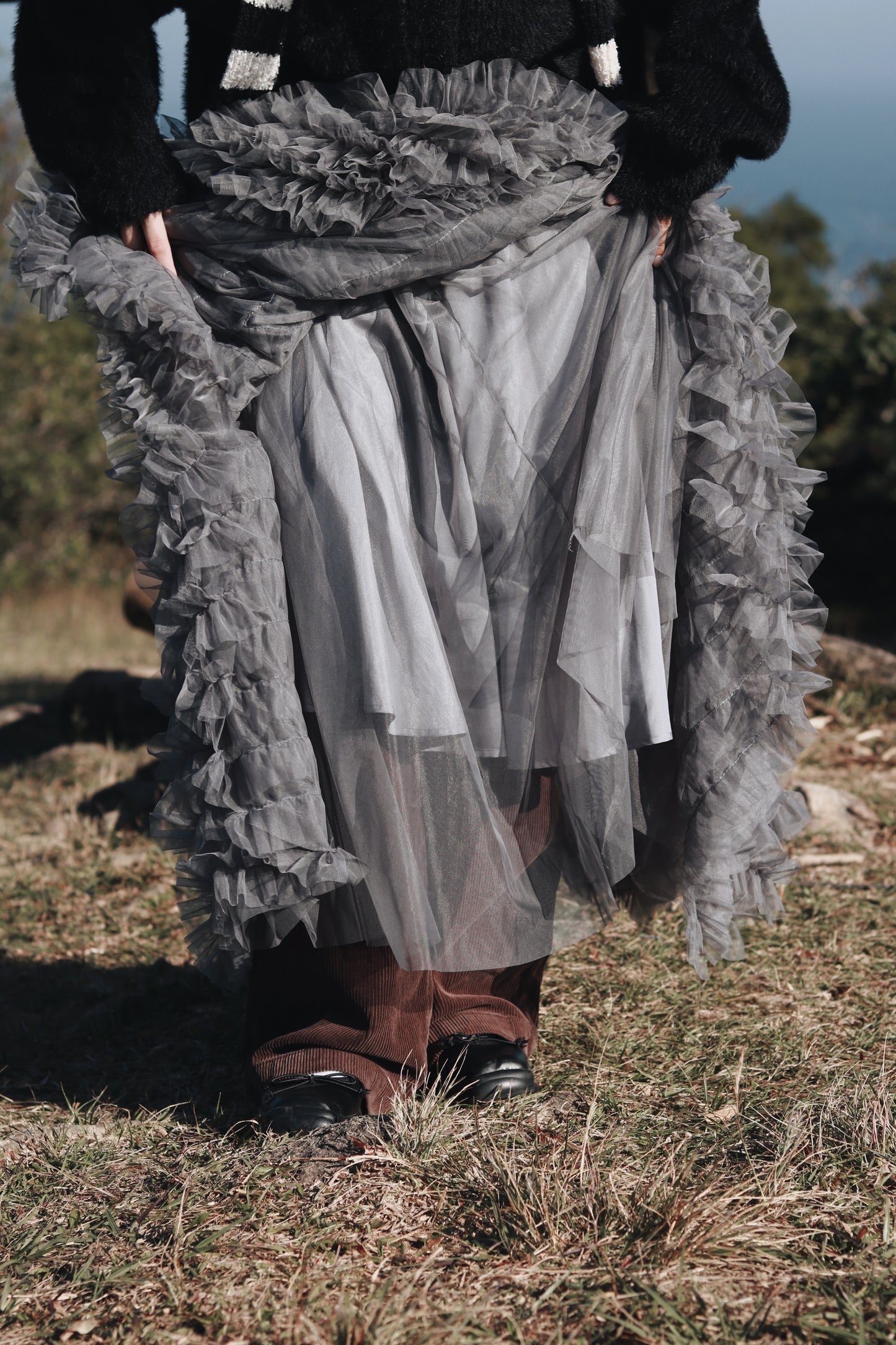 Doll Lace Skirt (Grey)