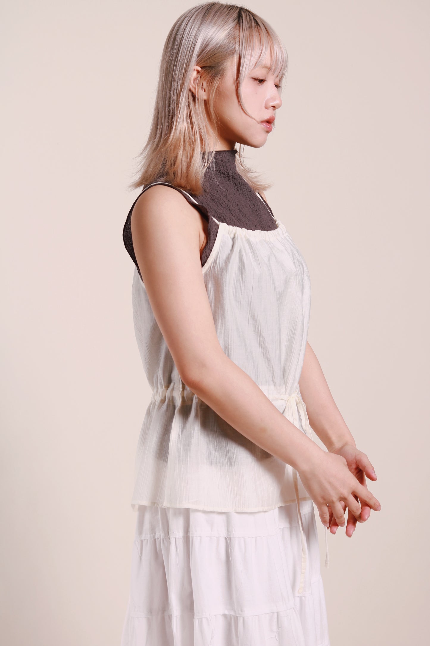 Gathered Ribbon Sleeveless Top (Ivory)