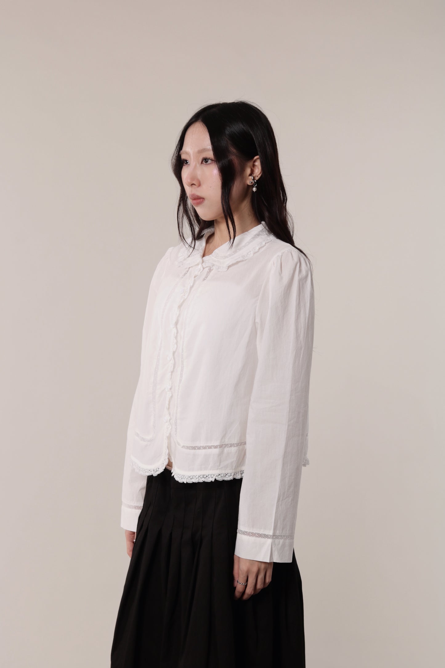 Retro Lace Shirt (White)
