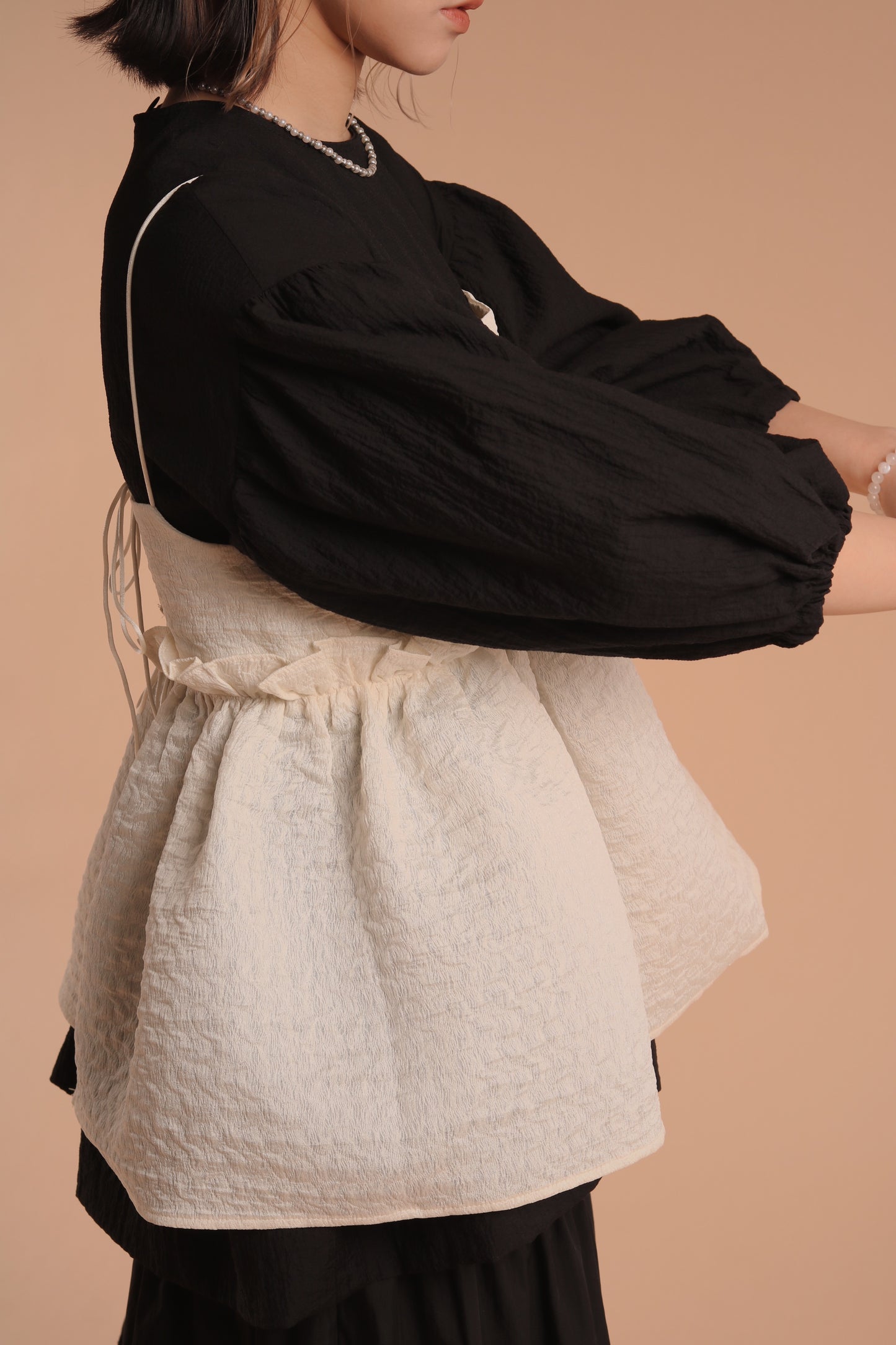 Doll Puff Sleeve Blouse (Black)