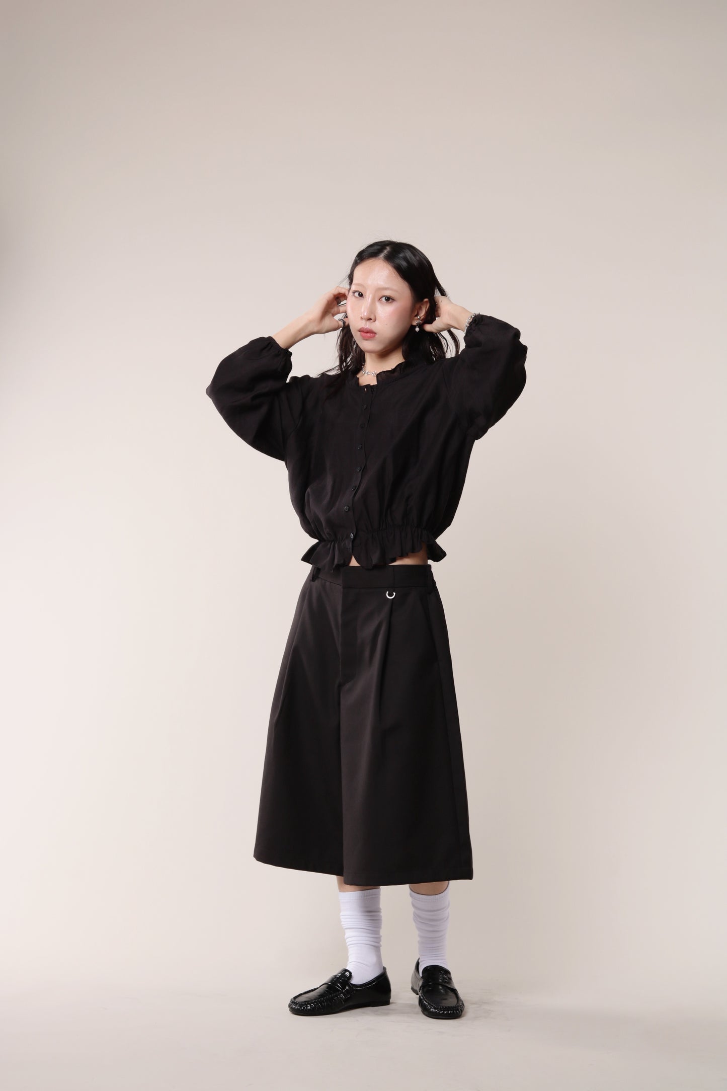 Classic Shorts (Black)