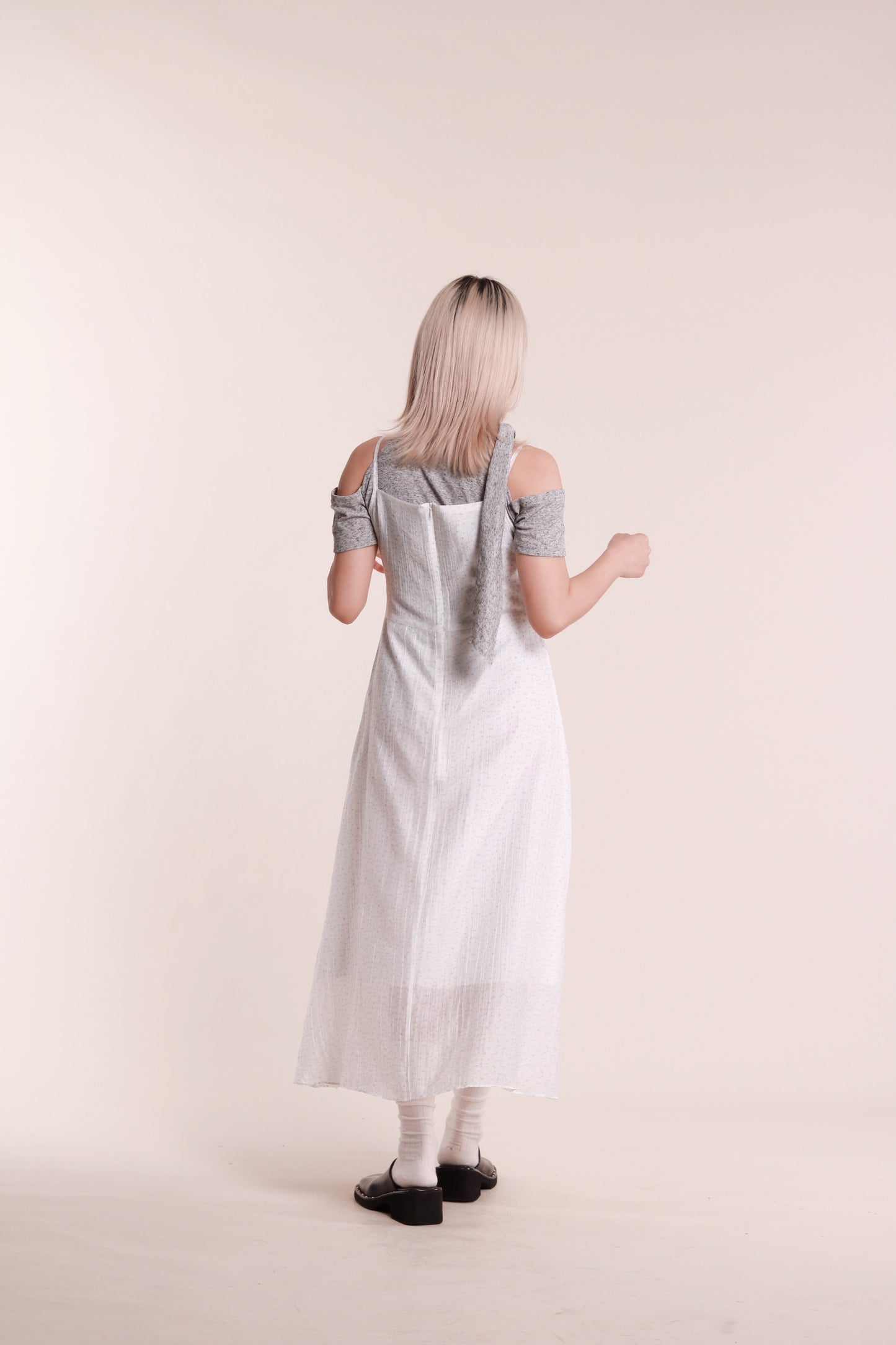 Floral Sleeveless Dress (White)