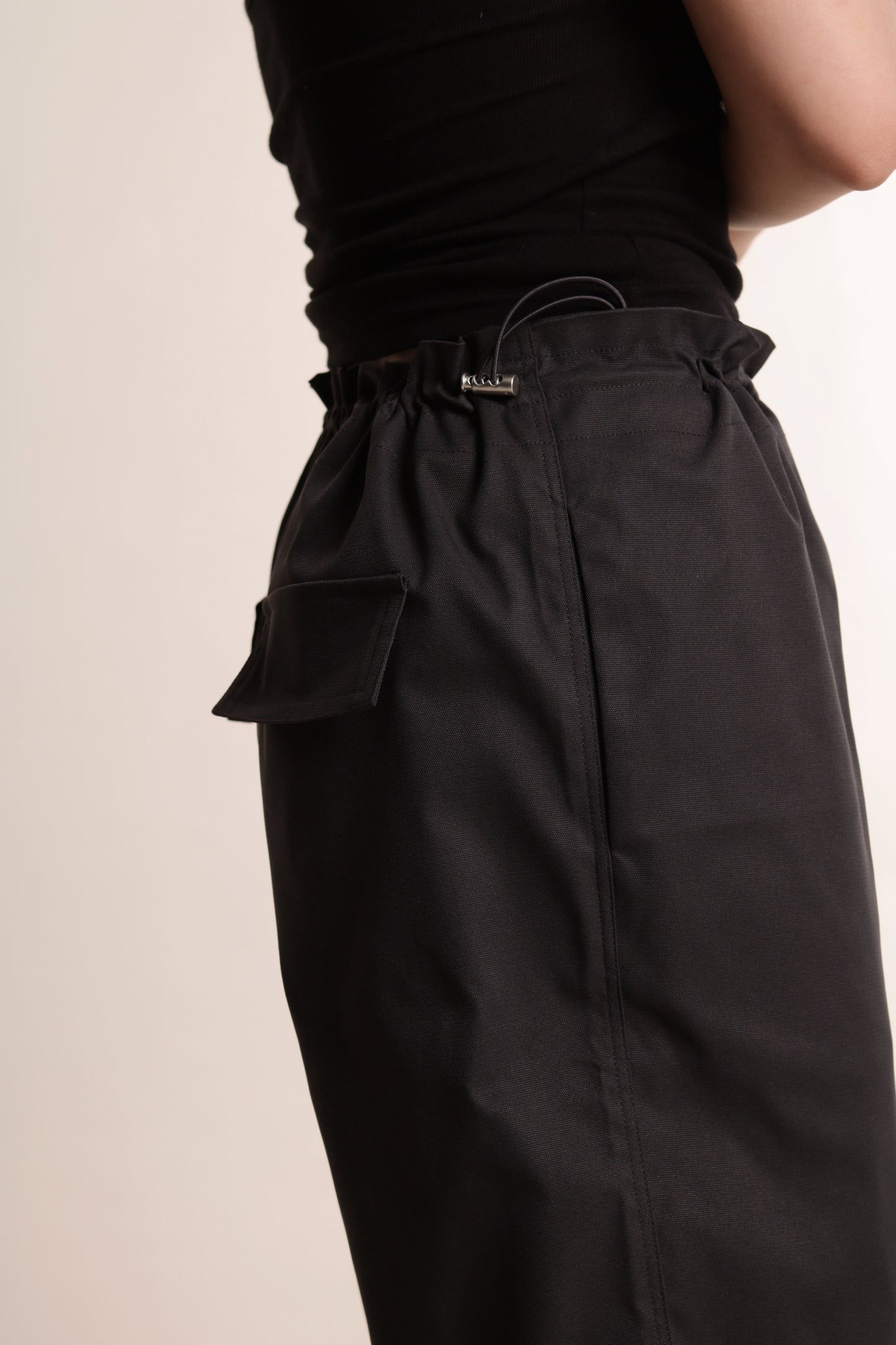 Delia Gathered Pants (Charcoal)