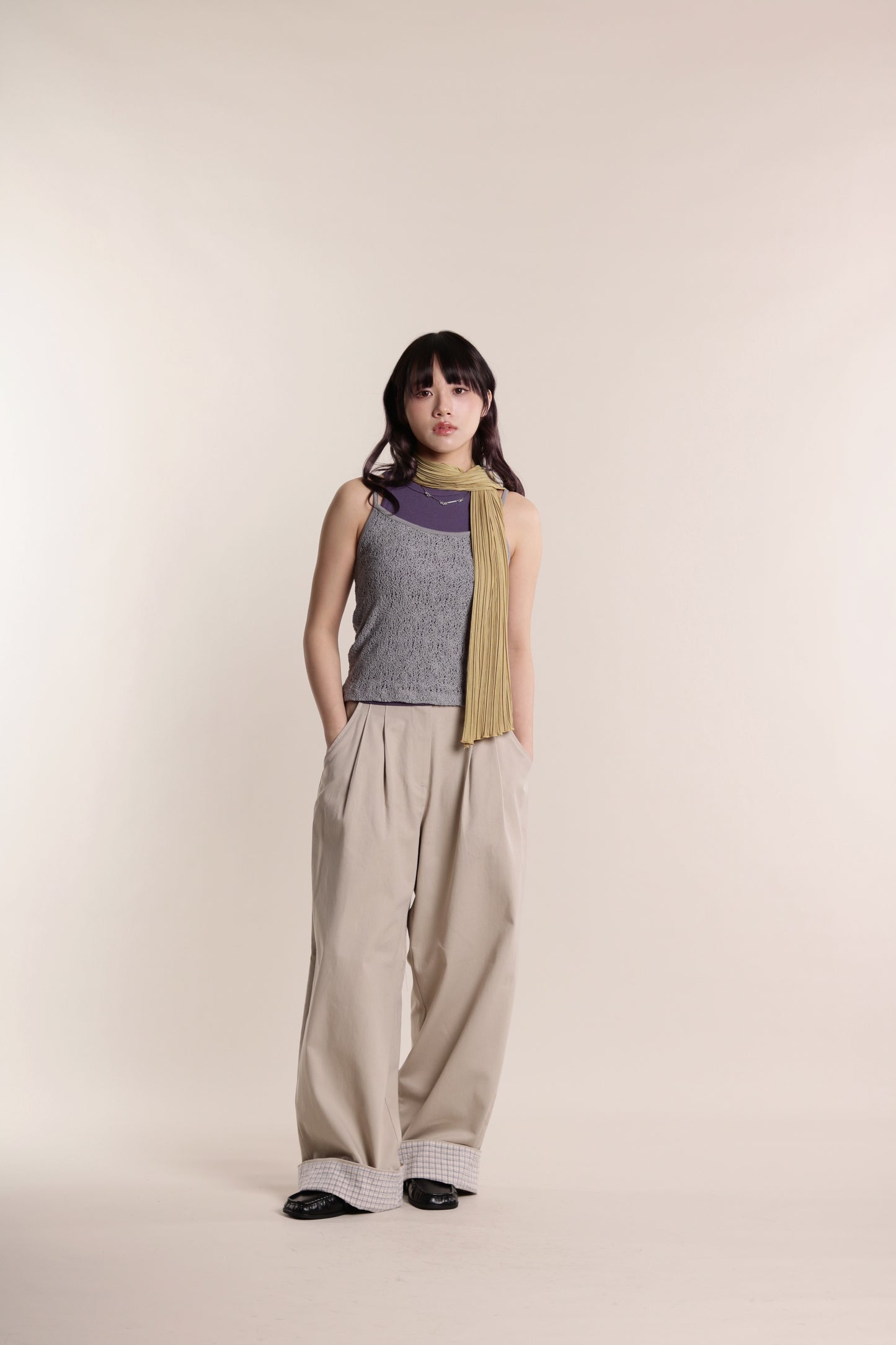 Check Detail Pleated Pants (Beige)