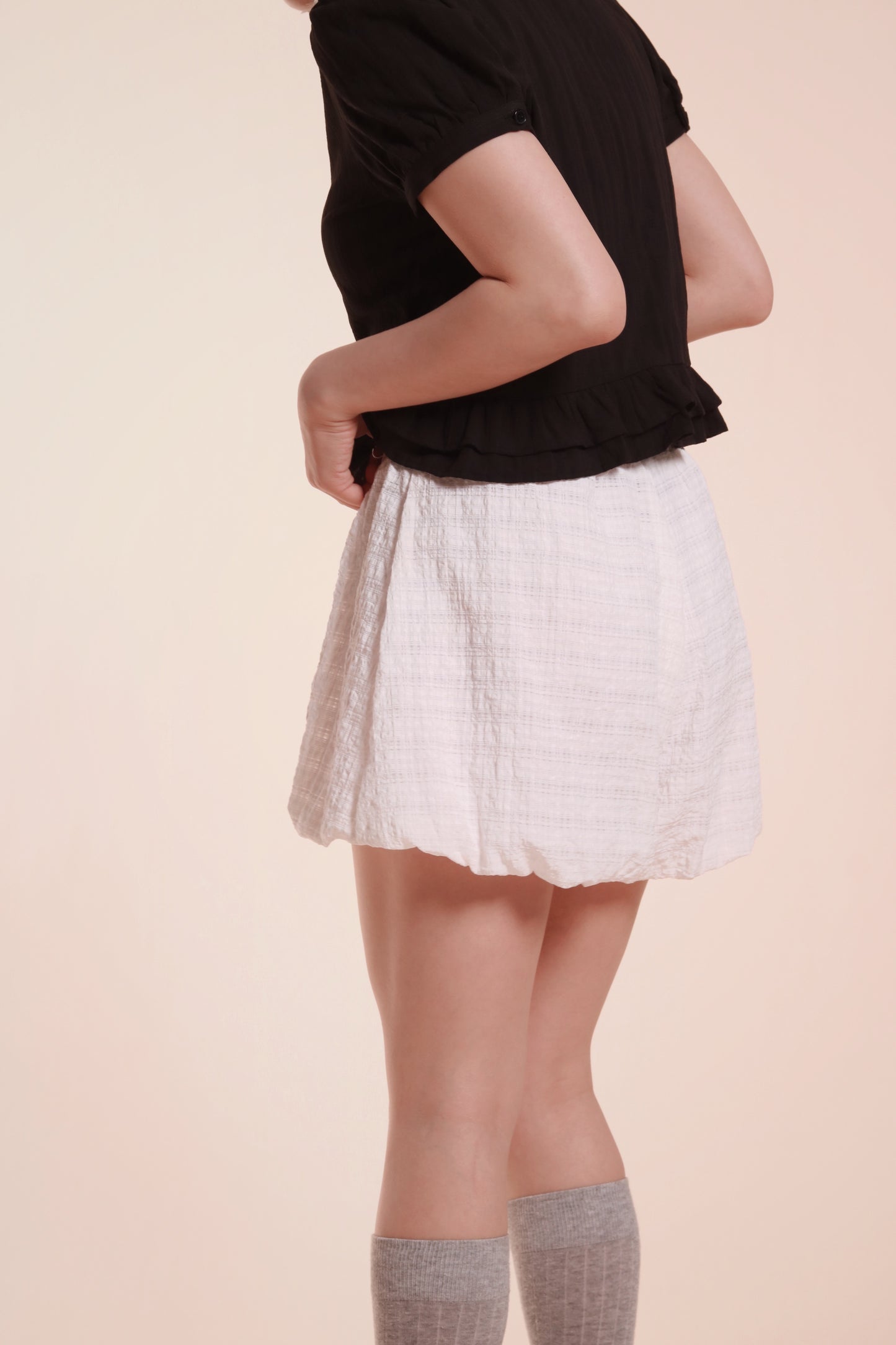 Checkered Pumpkin Shorts (White)