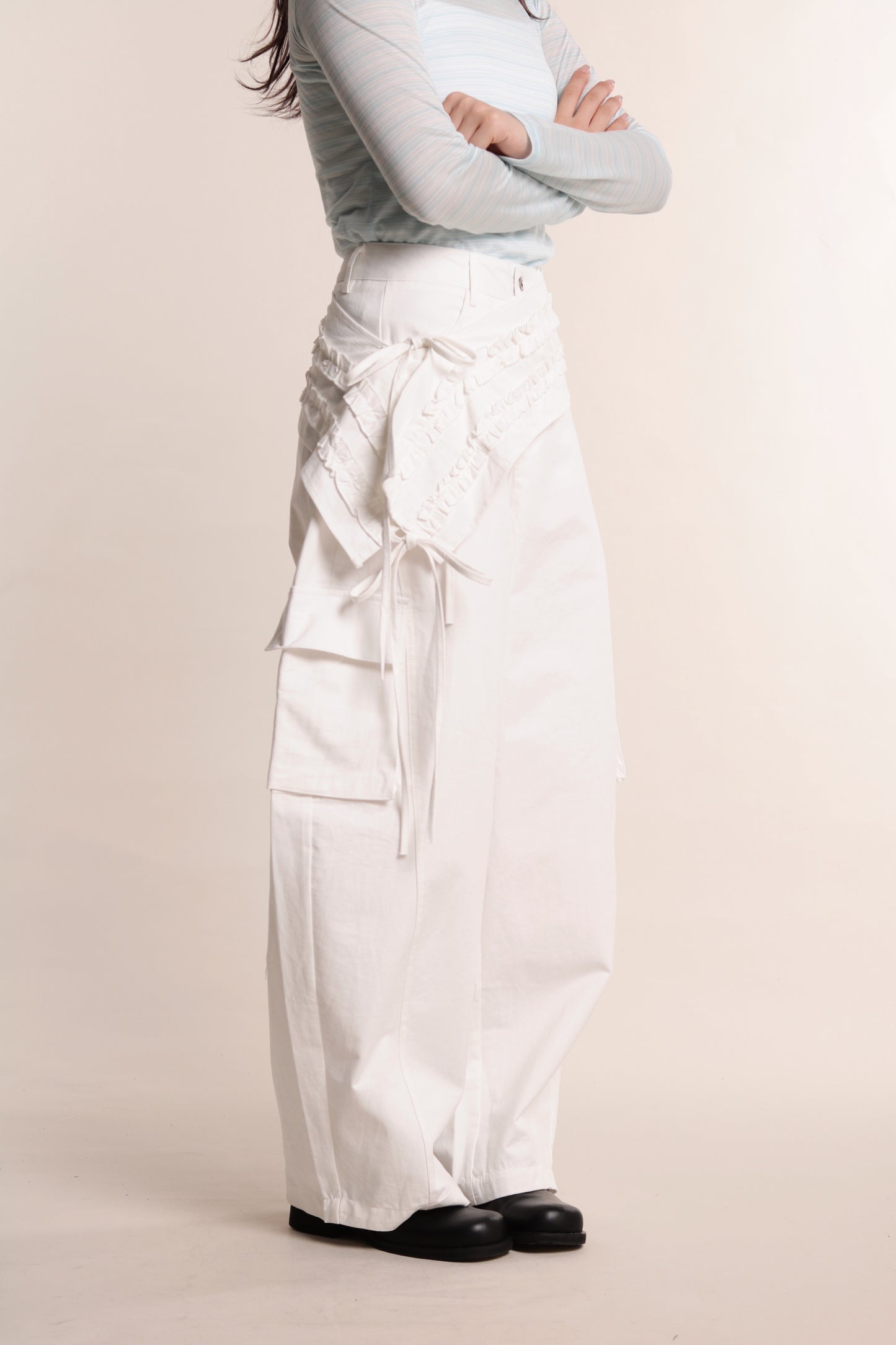 Ruffle Belt Pants (White)