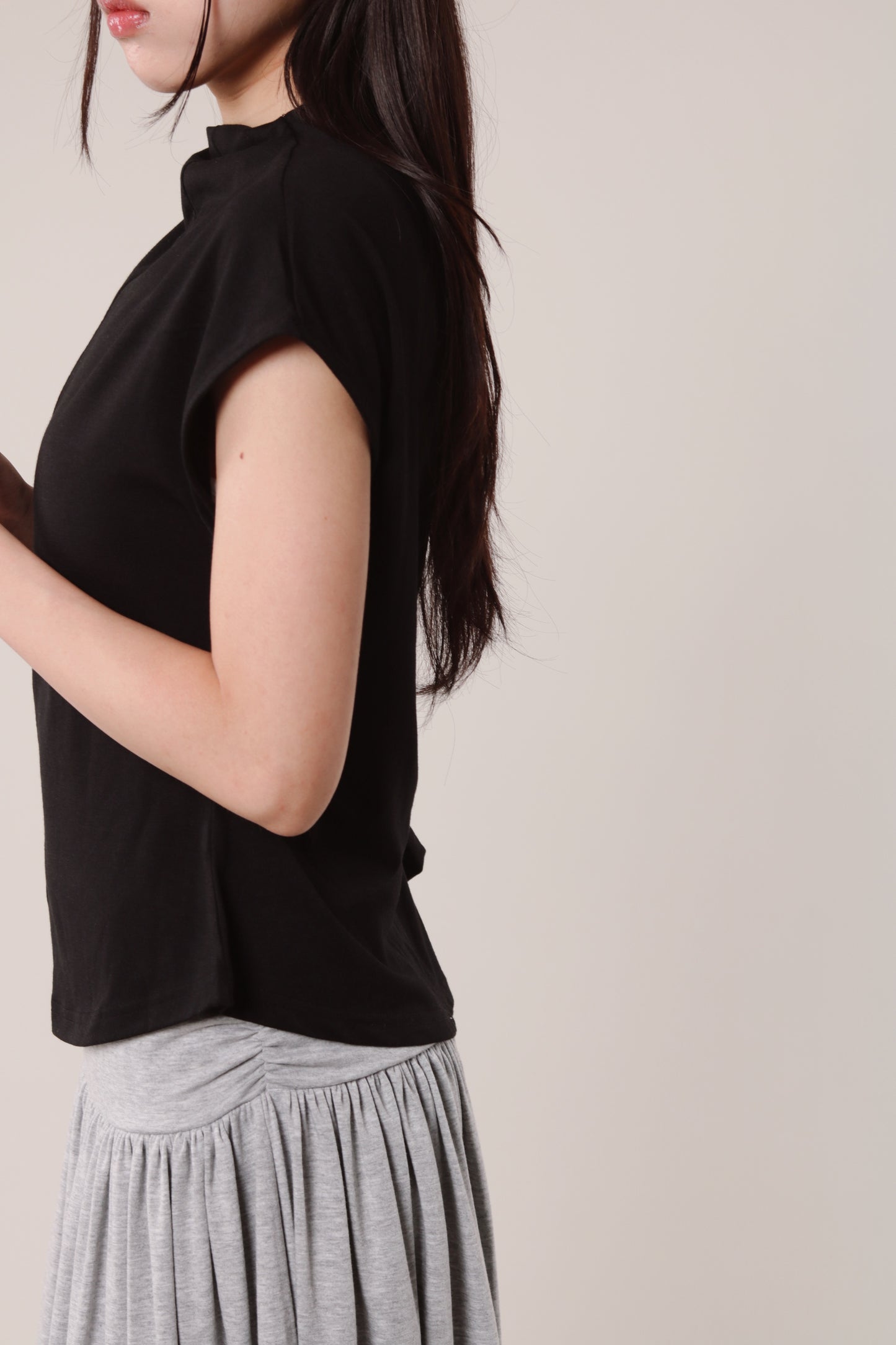 Borg Gathered Tee (Black)