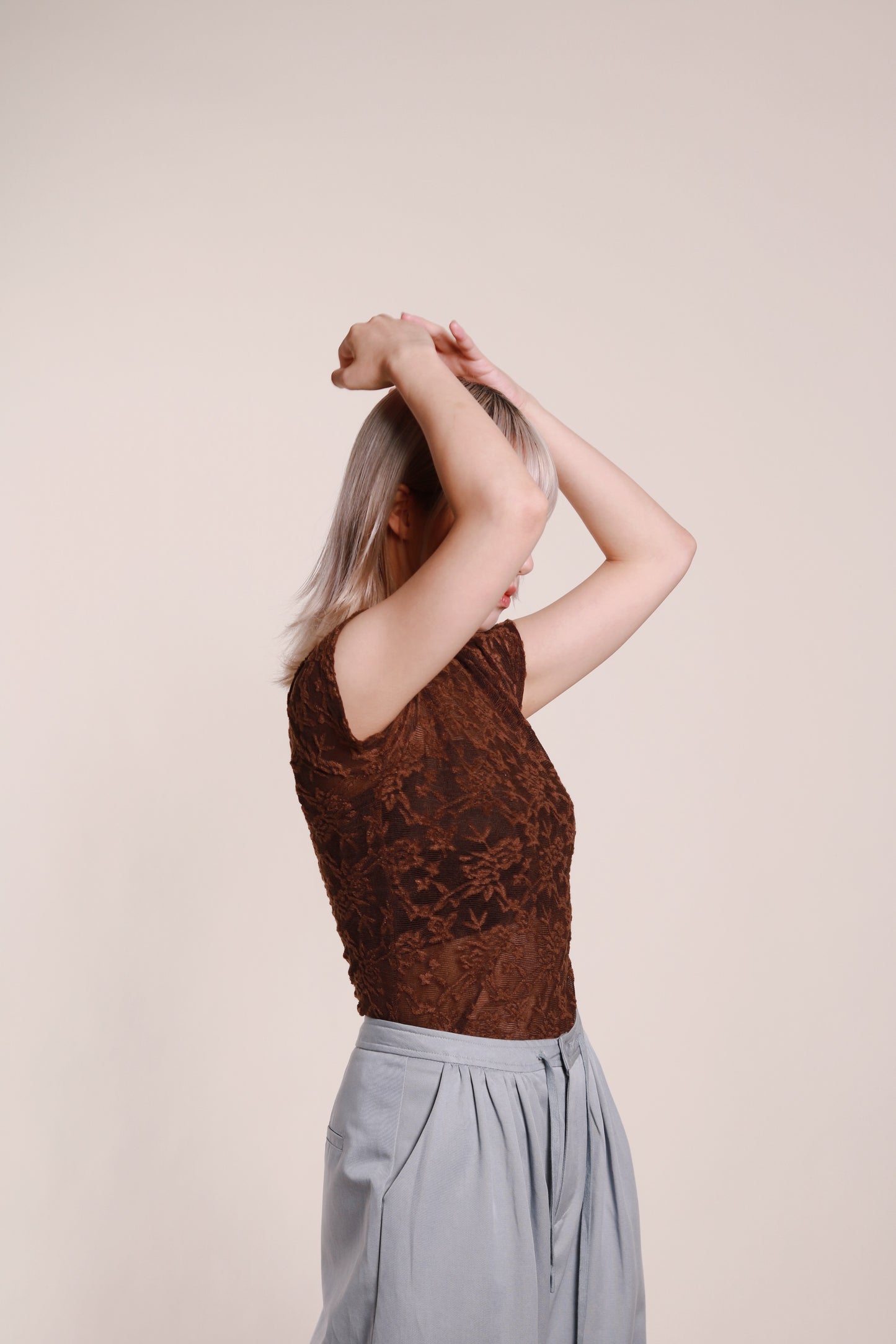 Mesh Flower Top (Brown)