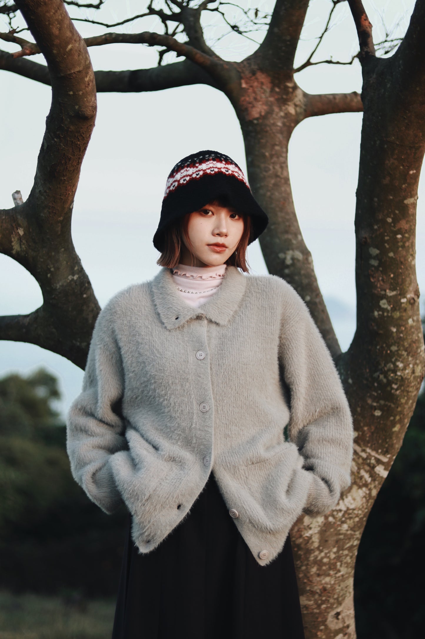 Snow Bucket Hat (Black)