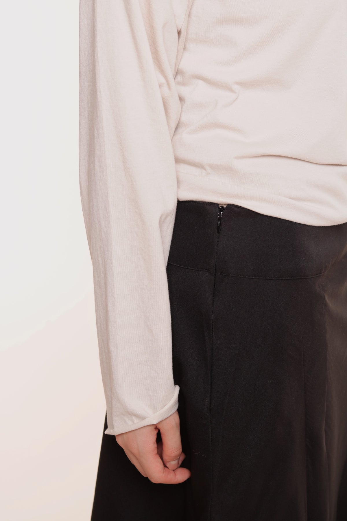 Edgy Skirt (Black)