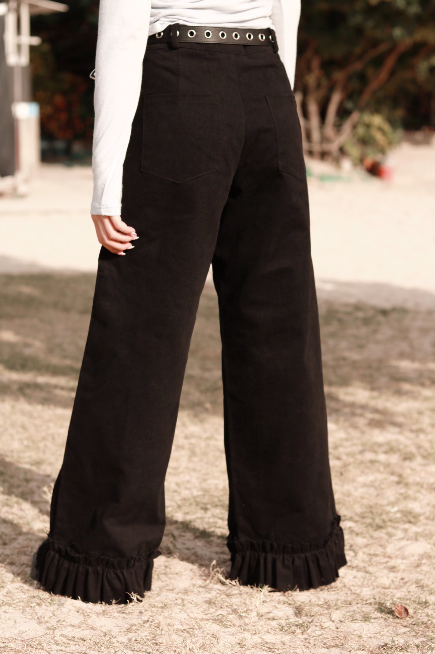 Doll Ruffle Pants (Black)