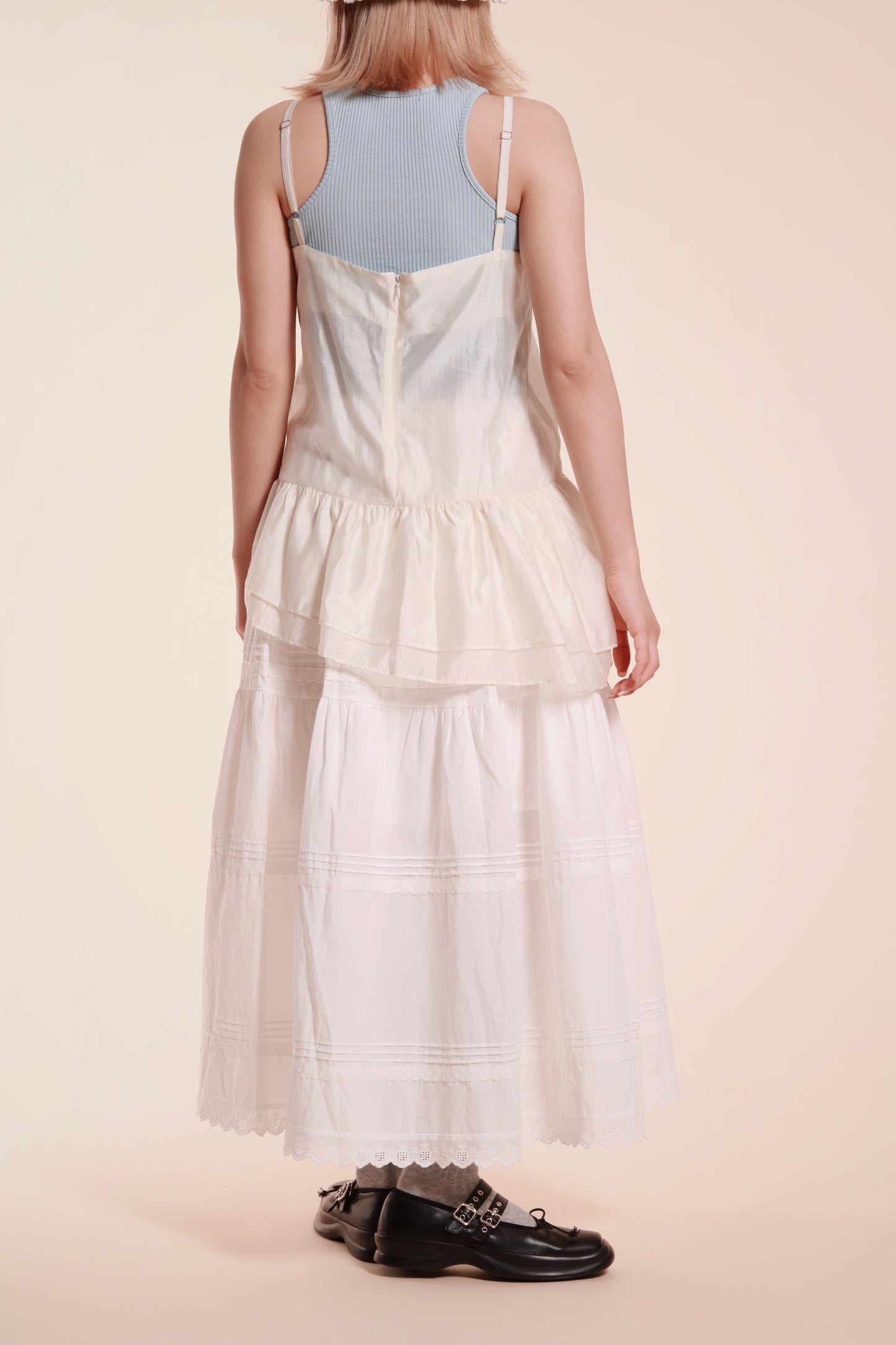Ruffle Sleeveless Top (Ivory)