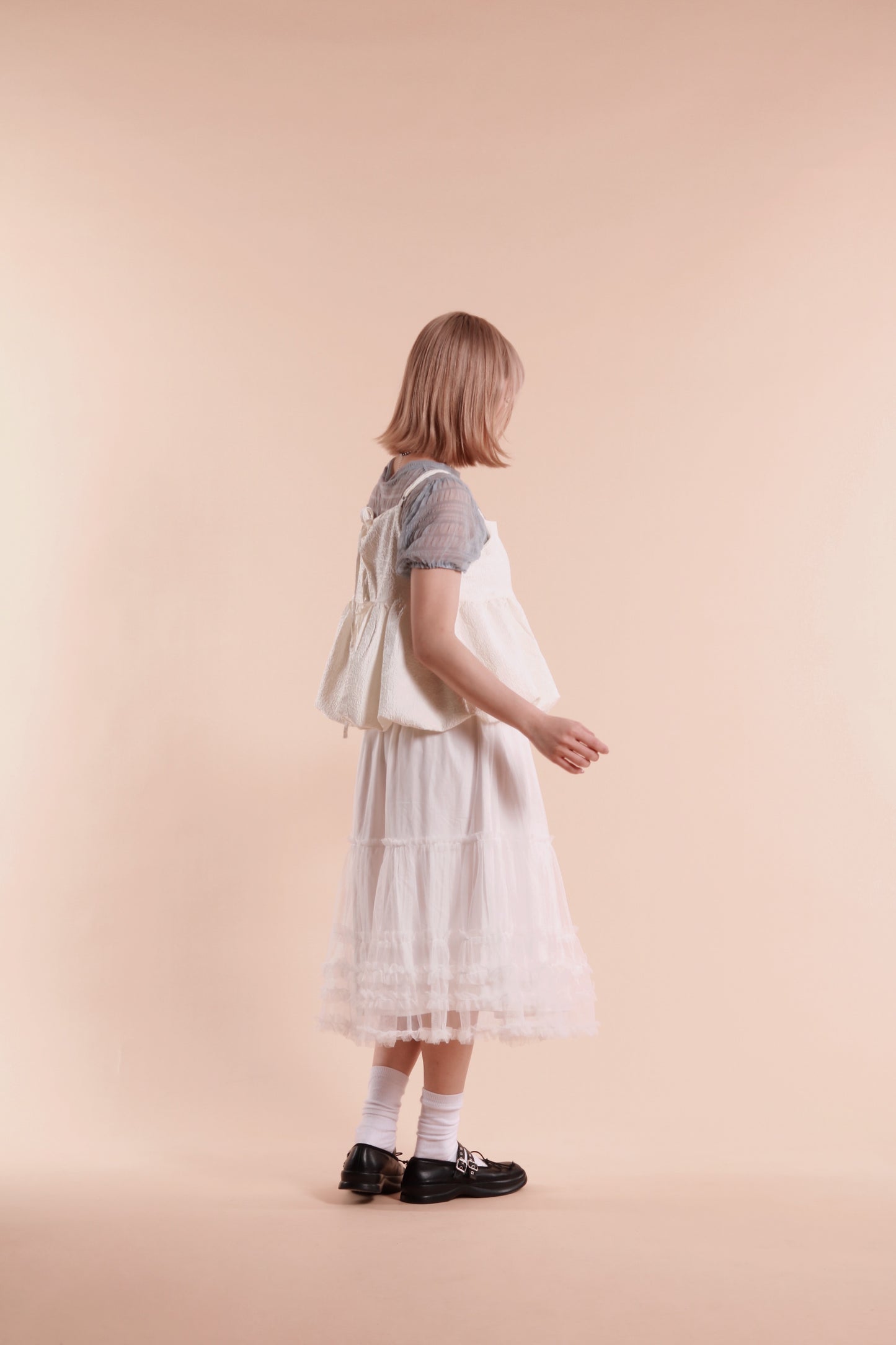 Bubble Pudding Sleeveless Top (White)