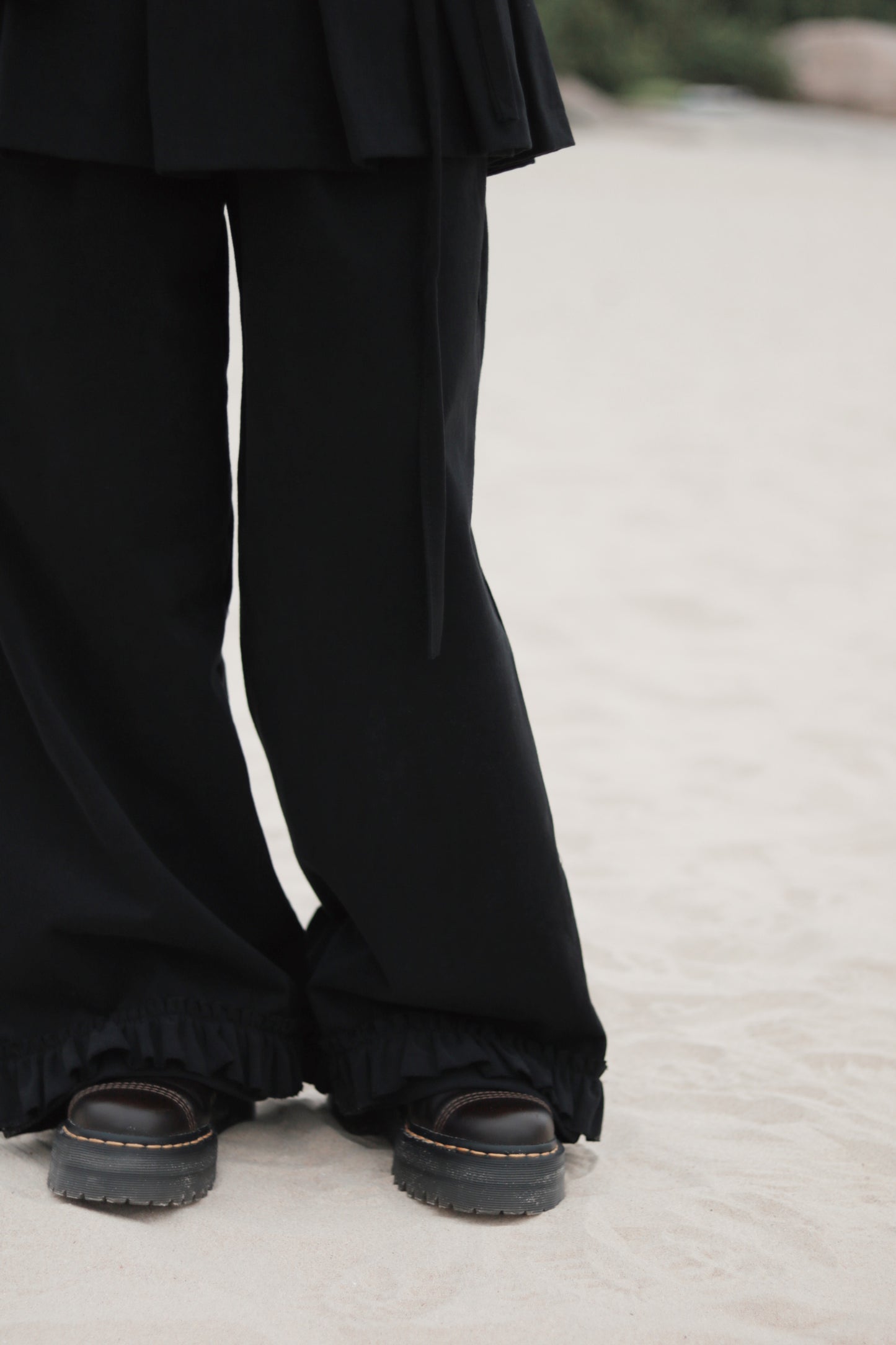 Layered Ruffle Pants (Black)