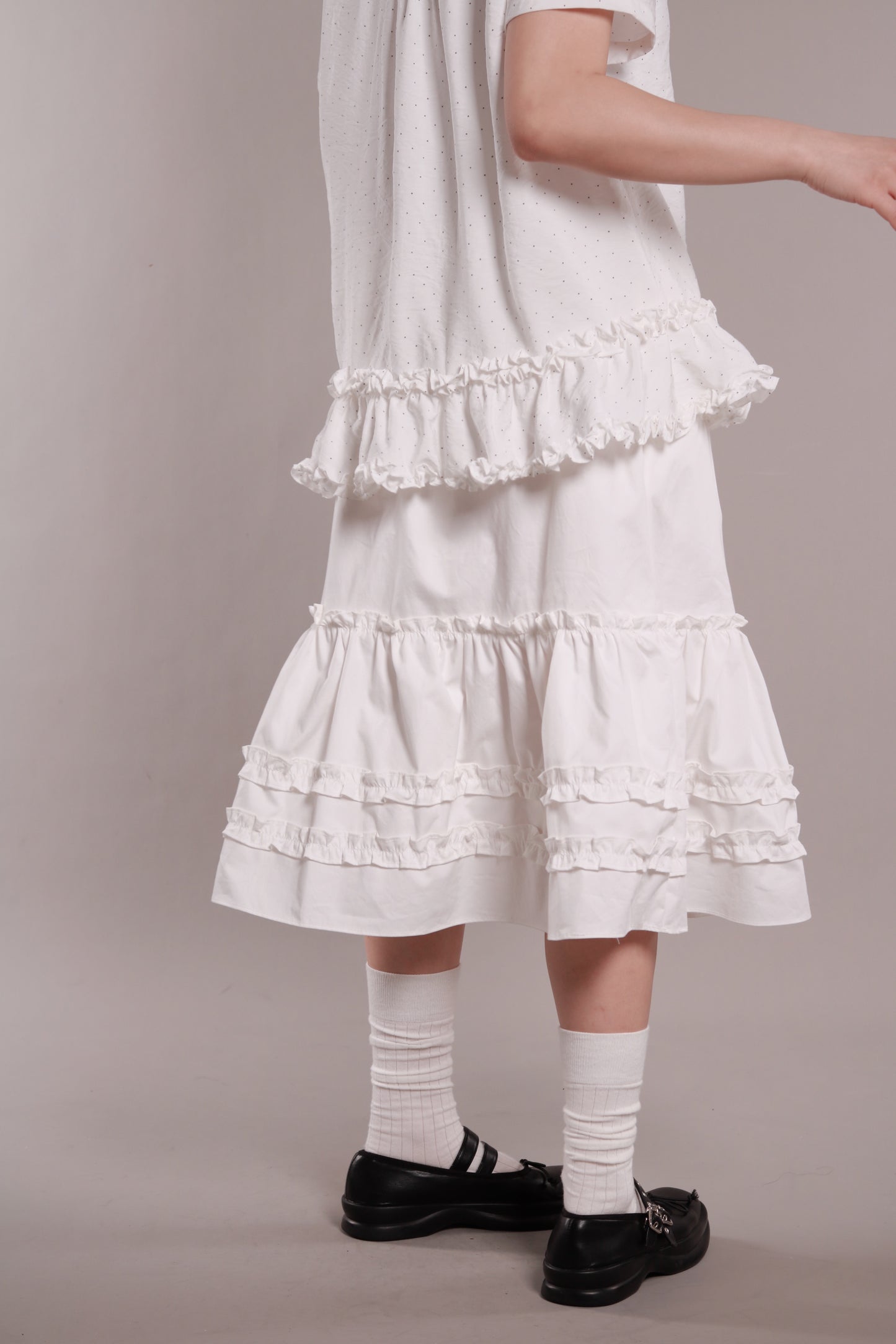 Doll Ruffle Midi Skirt (White)