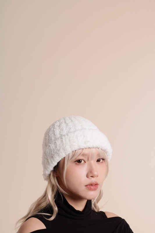 Momo Beanie (White)