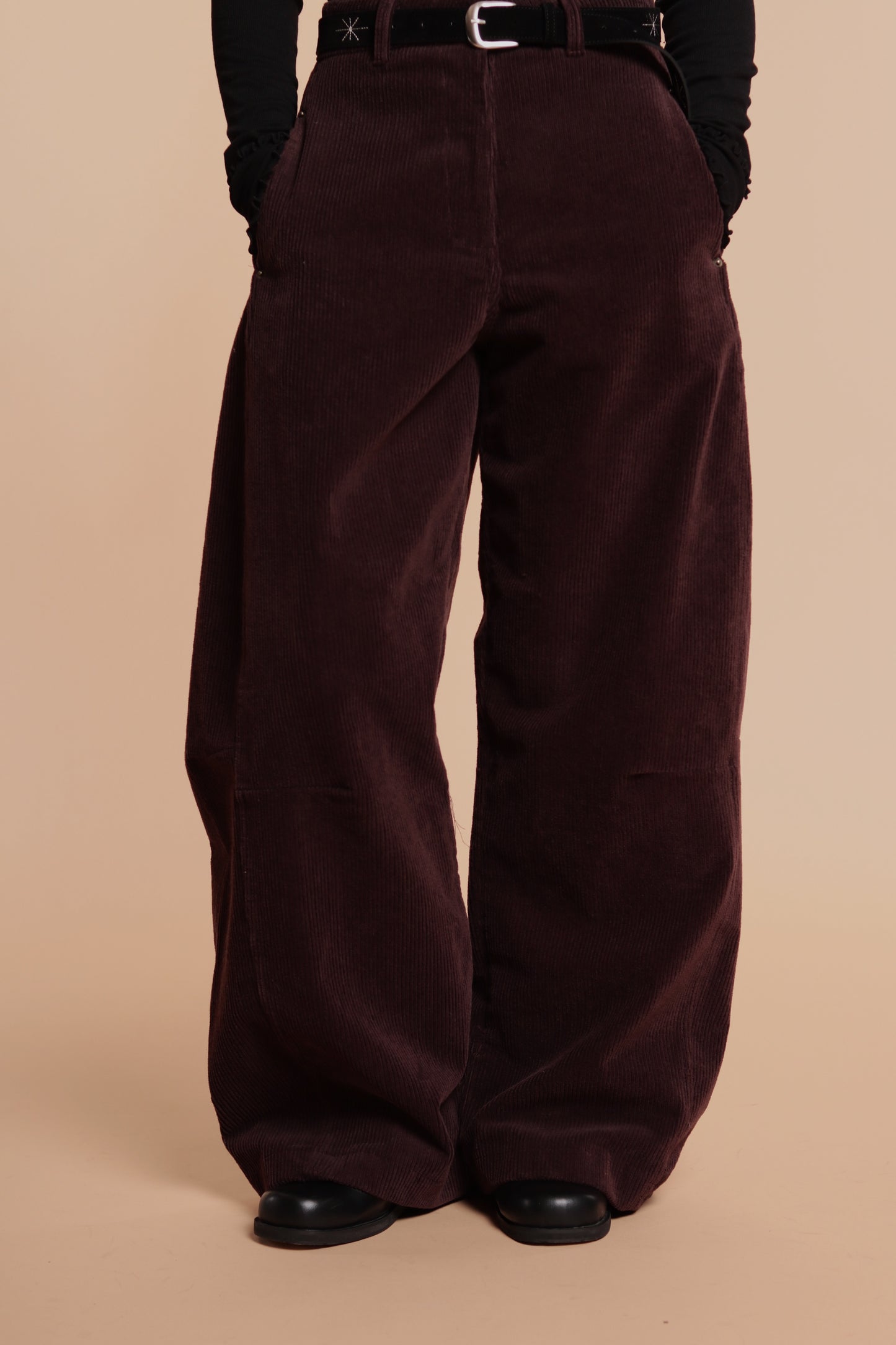 Marie Corduroy Pants (Brown)