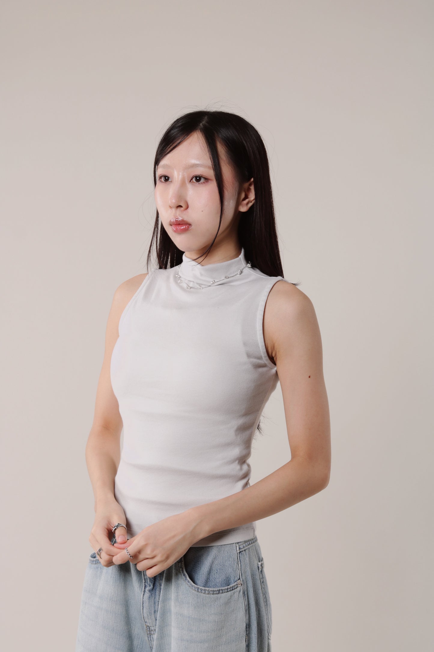 Mock Neck Sleeveless Top (Grey)
