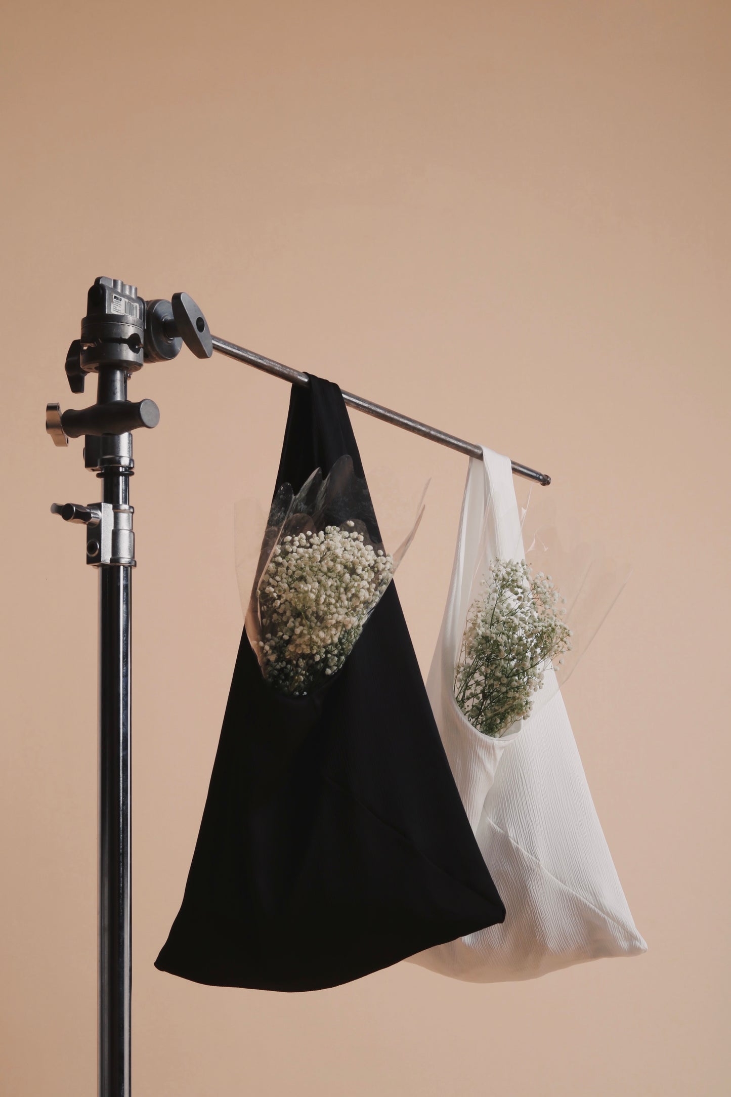 Textured stripe Bag (Black/White)