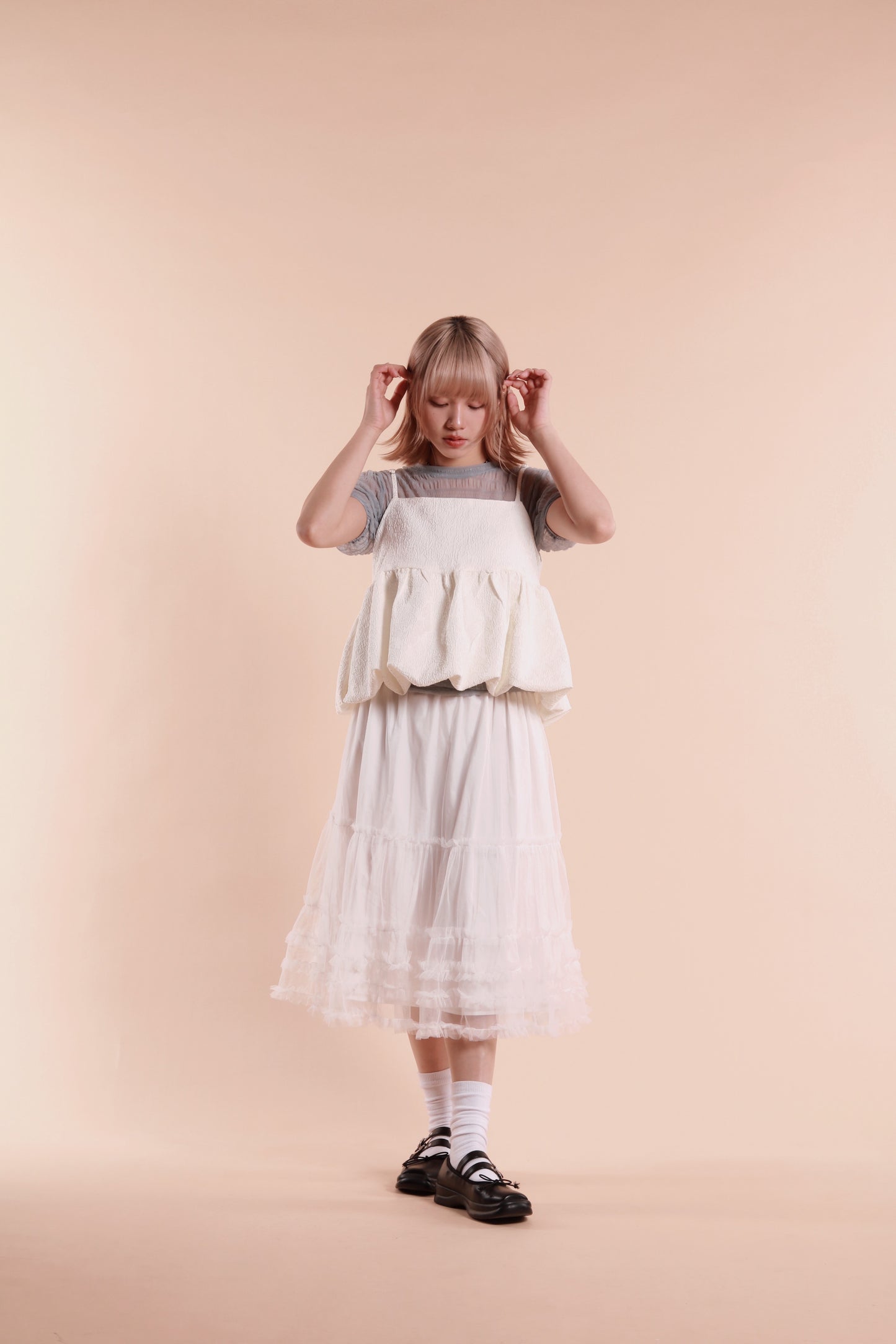 Doll Lace Ruffle Skirt (White)