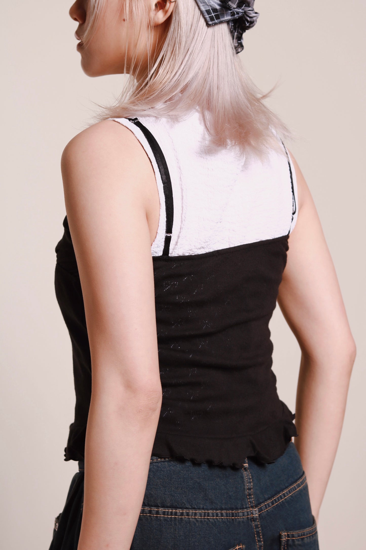 Ruffle Ribbon Sleeveless Top (Black)