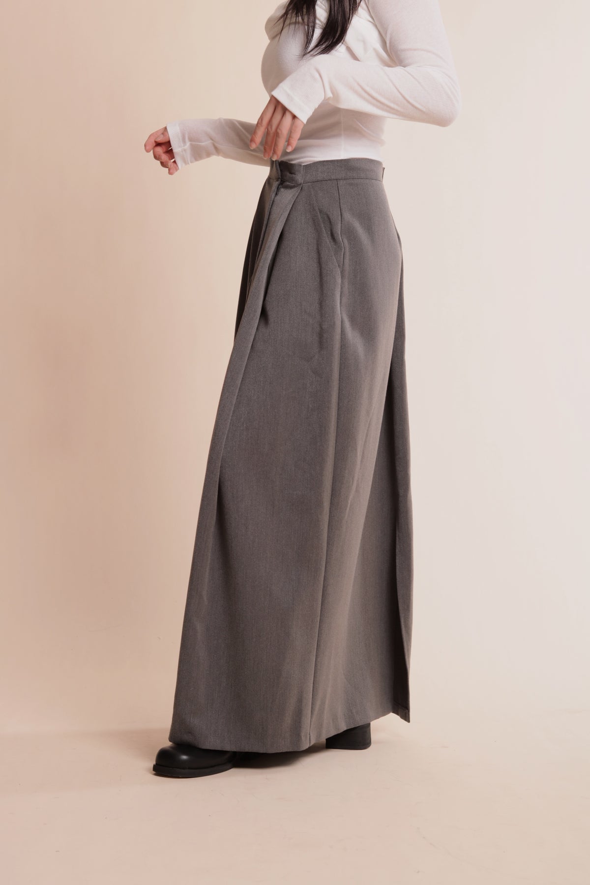 Split Skirt (Grey)