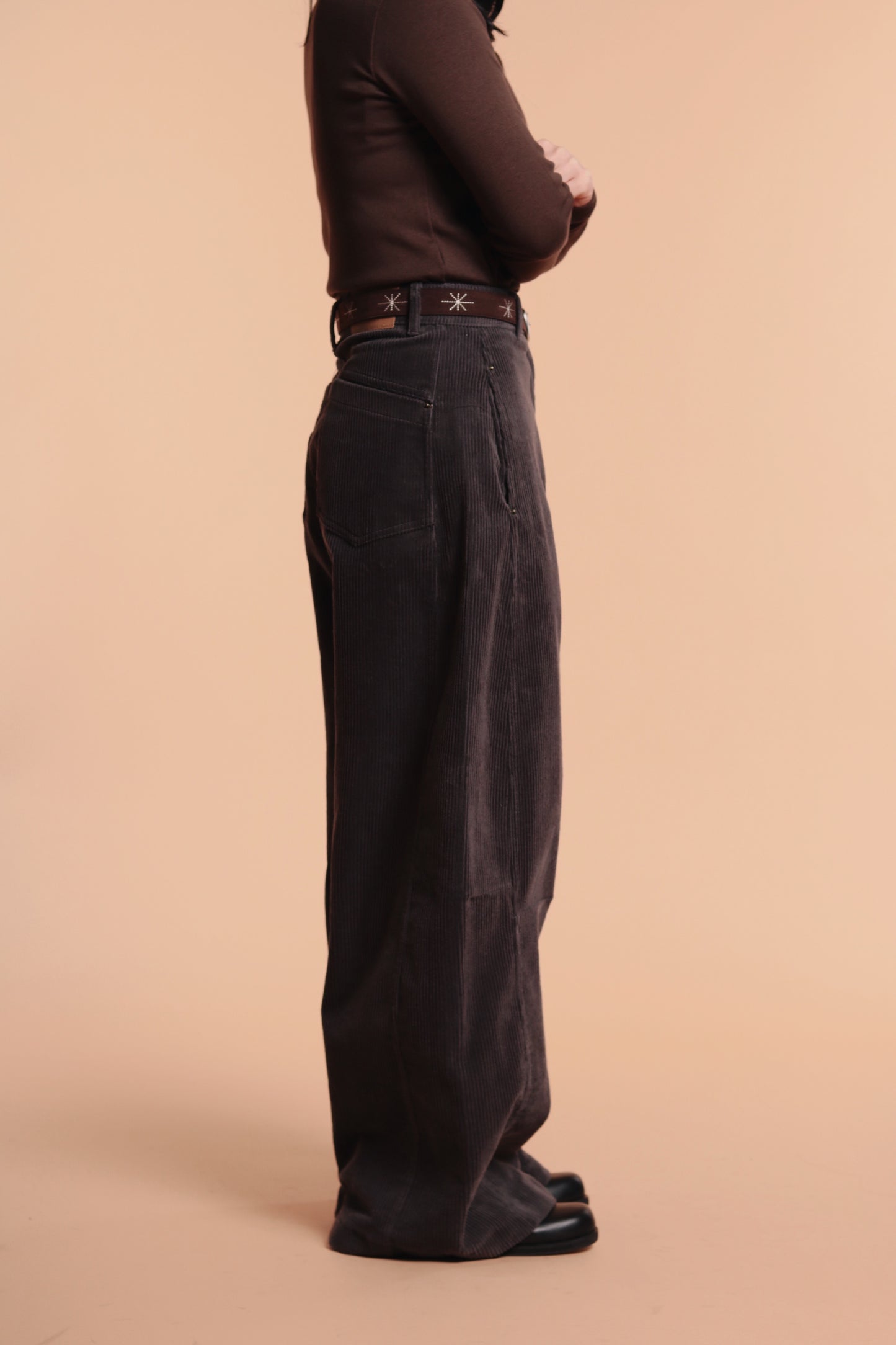 Marie Corduroy Pants (Charcoal)