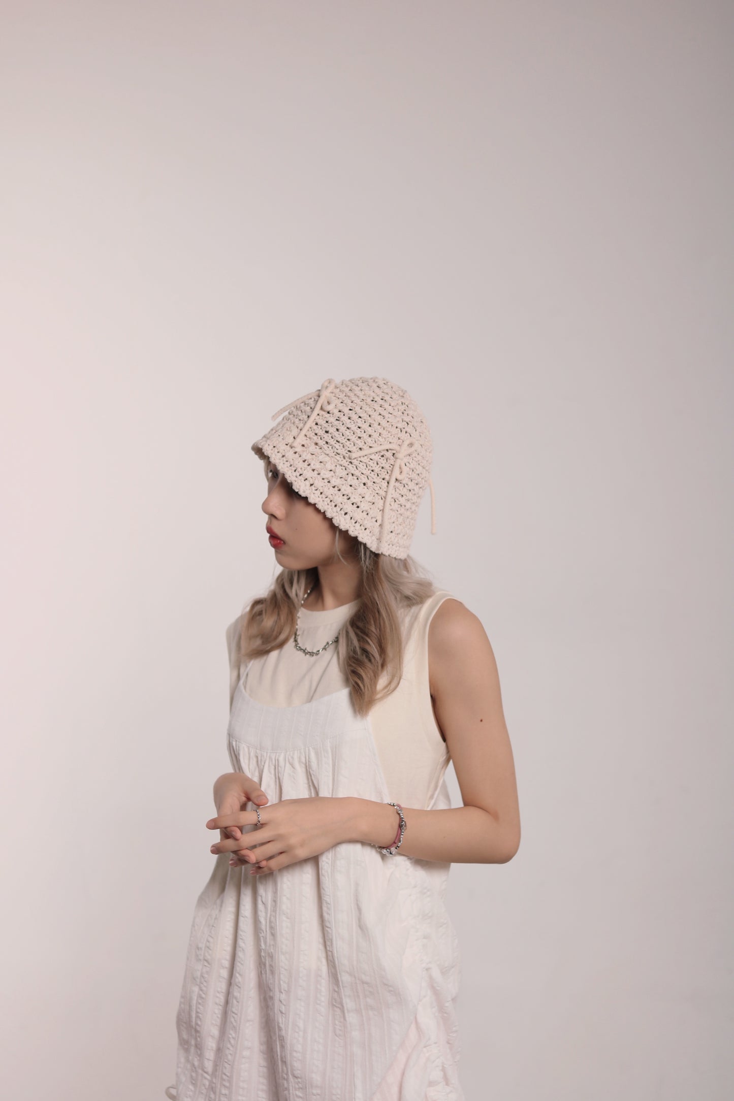 Ribbon Knit Hat (Black/Ivory)