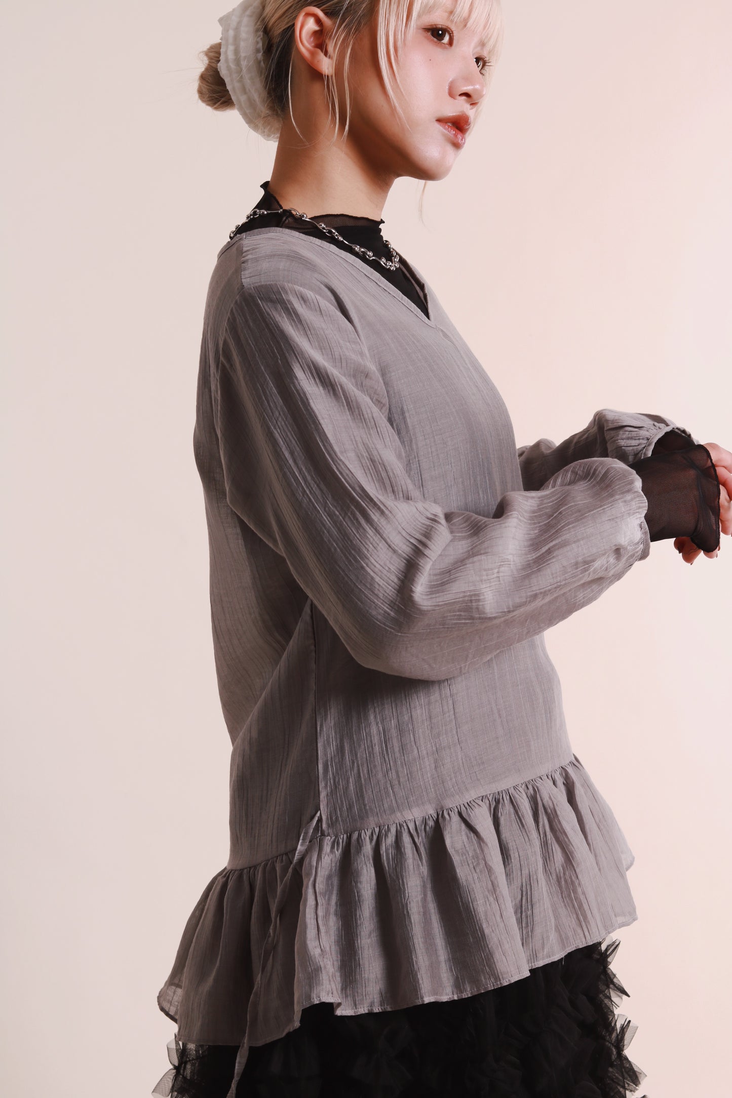 Doll Ruffle Blouse (Grey)