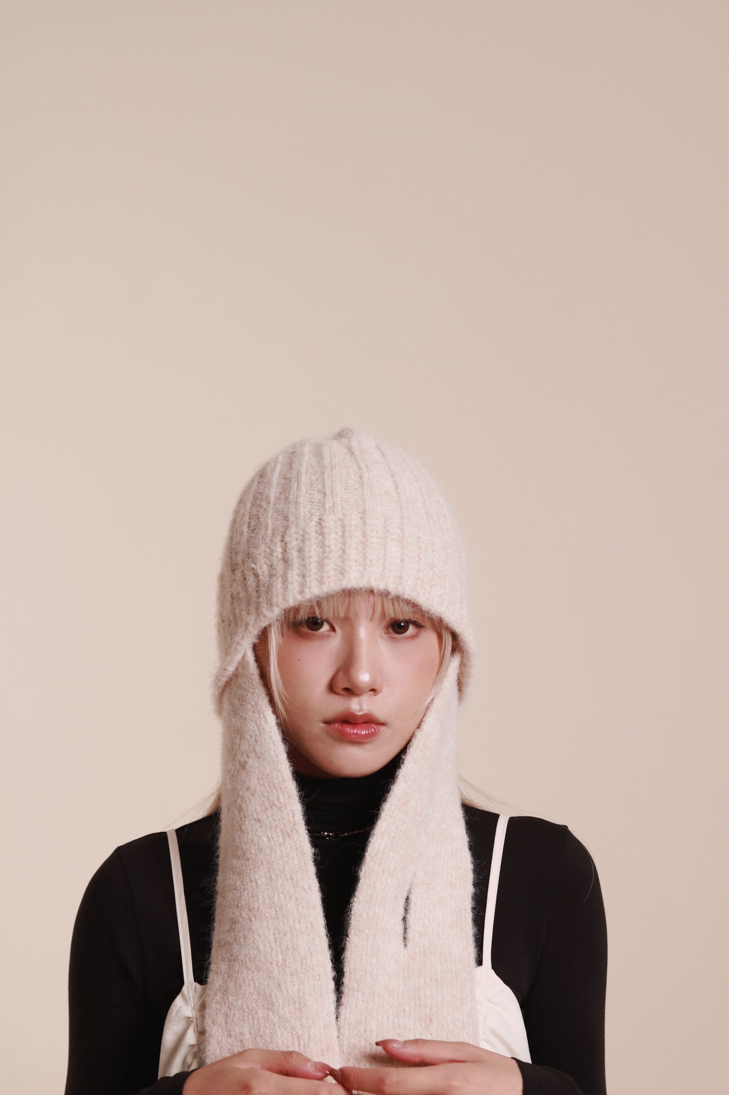 Doll Knit Scarf Flight Cap (Ivory)