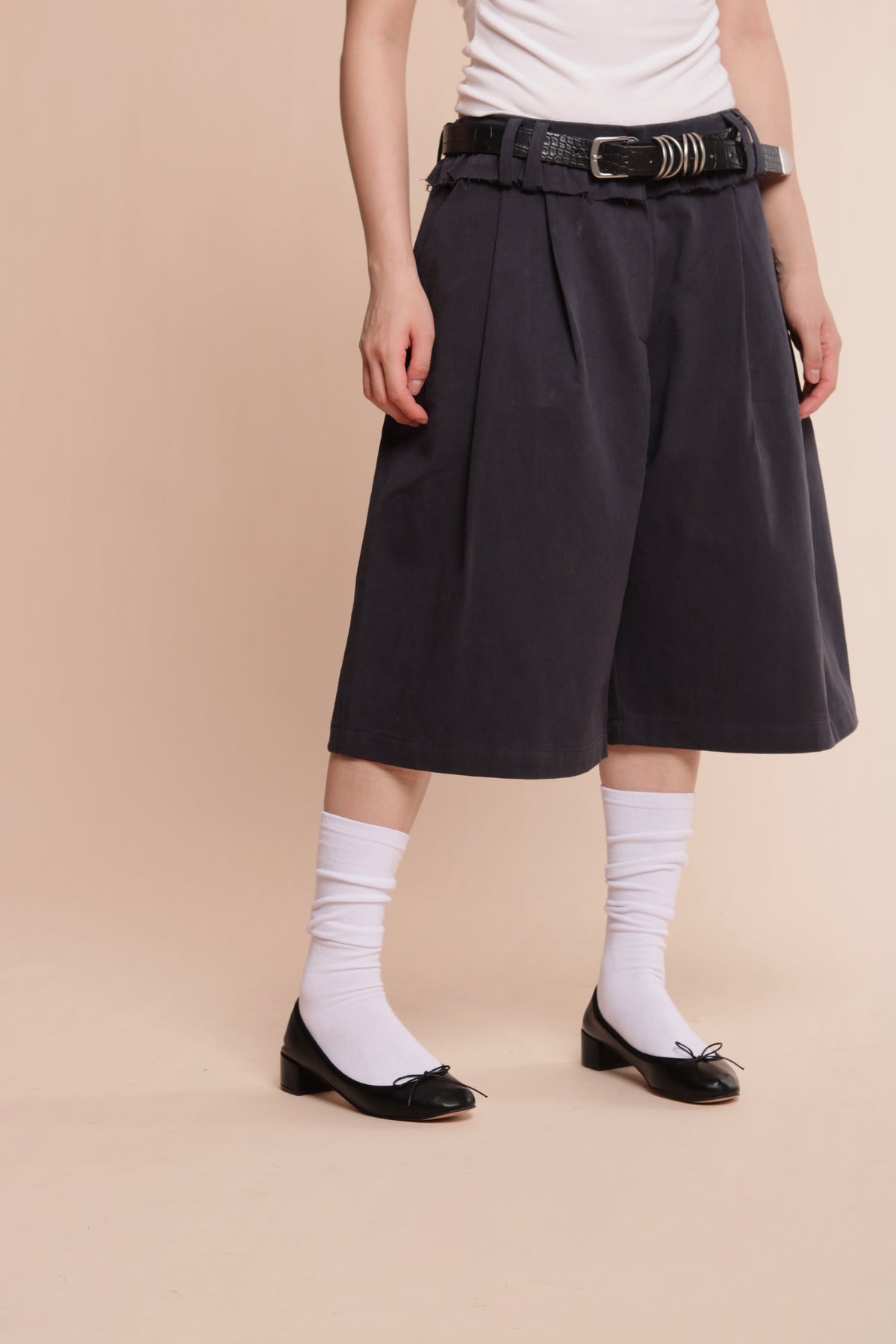 Ruffle Shorts (Navy)