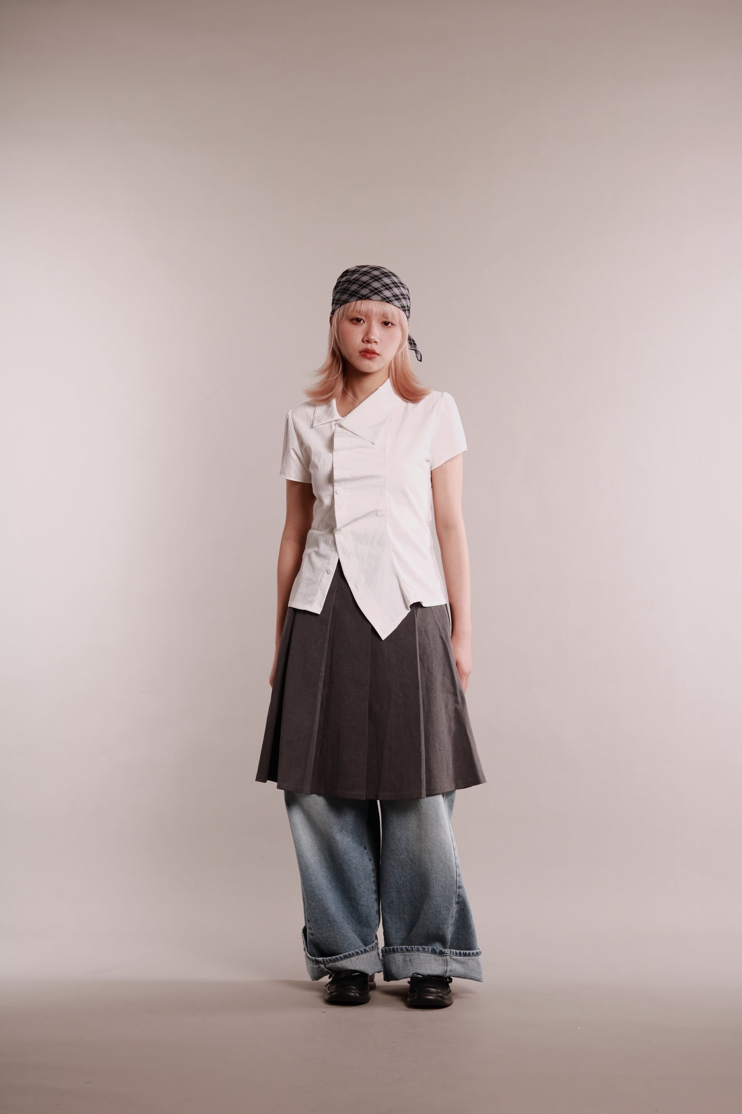 Gentle Pleat Shirt (White)