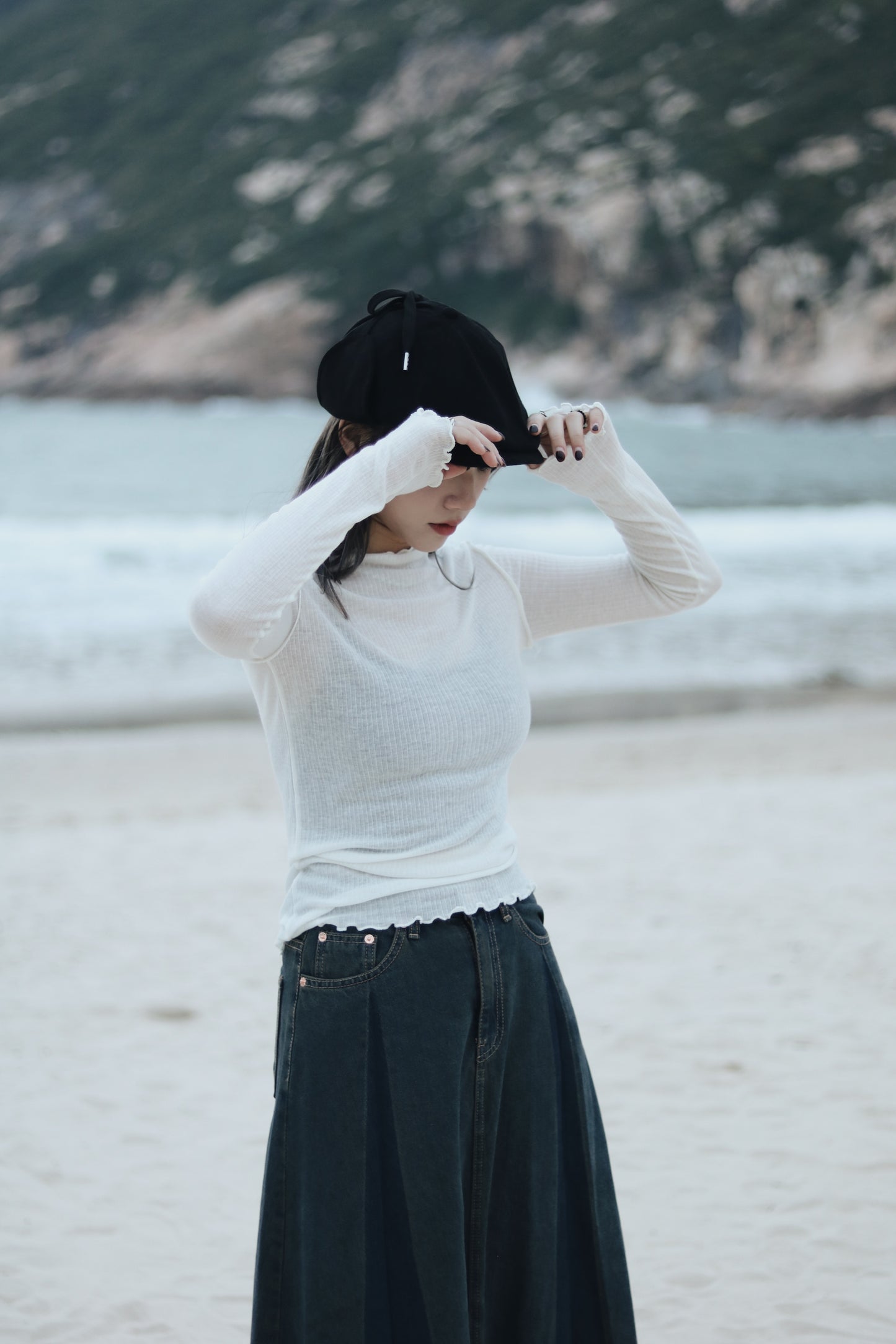 Snoopy Hat (Beige/Black/White)