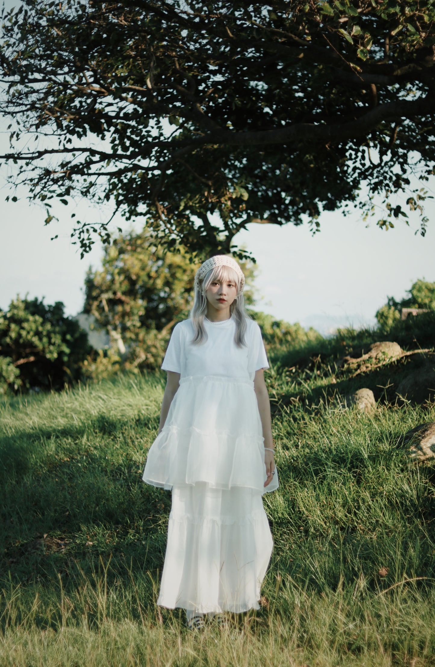 Triangle Head Scarf (Beige/Baby Blue/Black/Red)