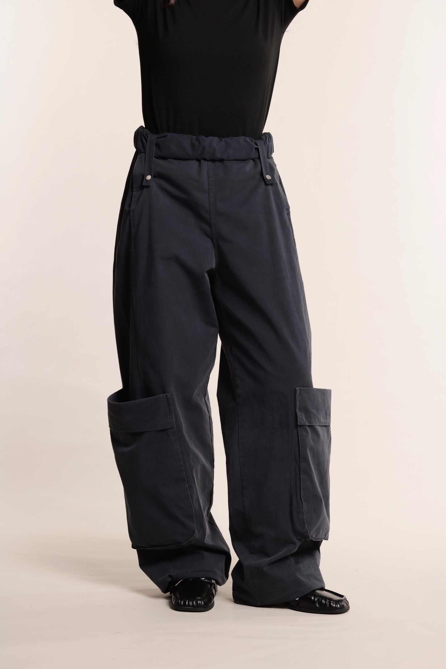 Volume Pocket Pants (Navy)