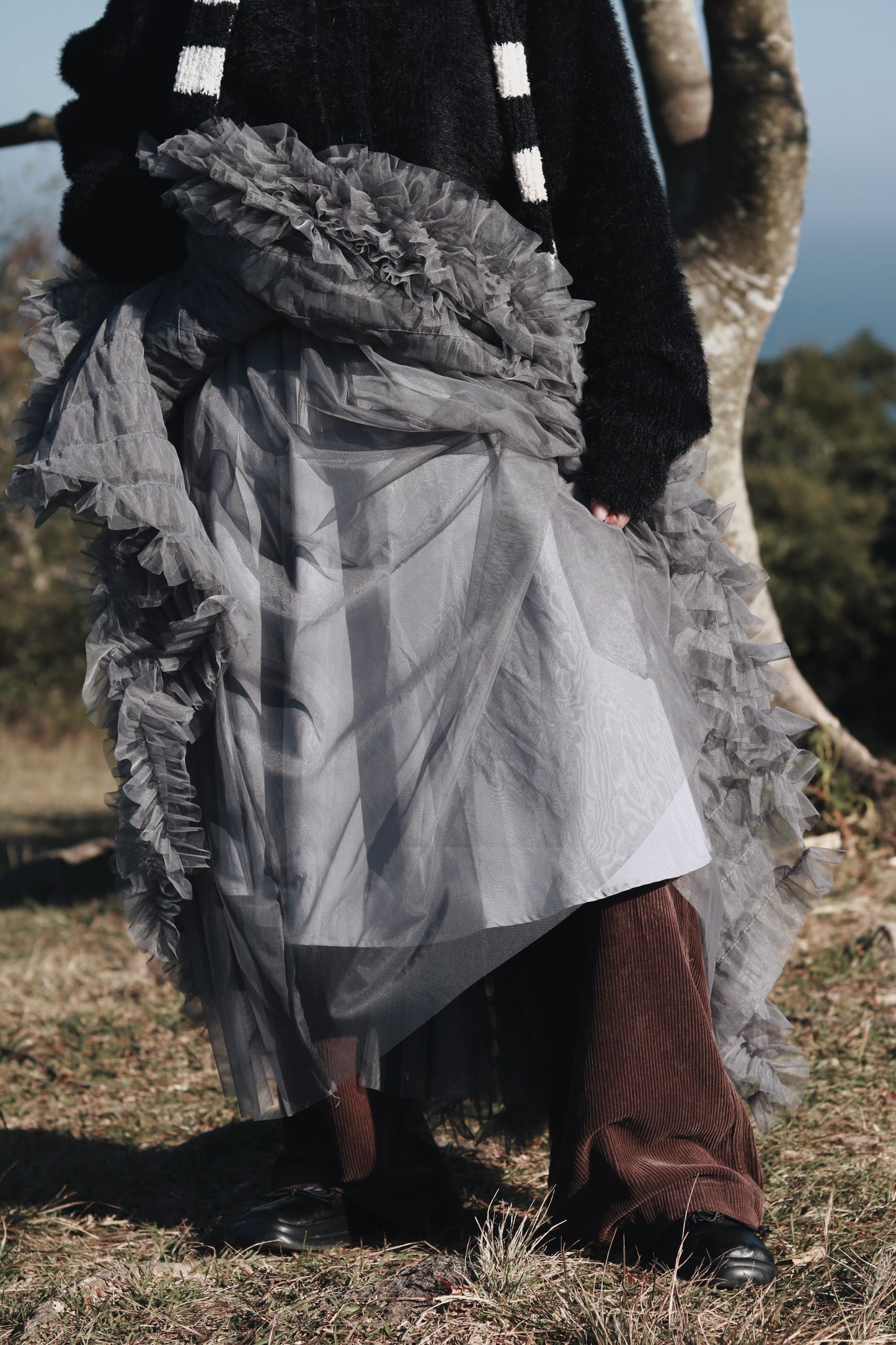 Doll Lace Skirt (Grey)