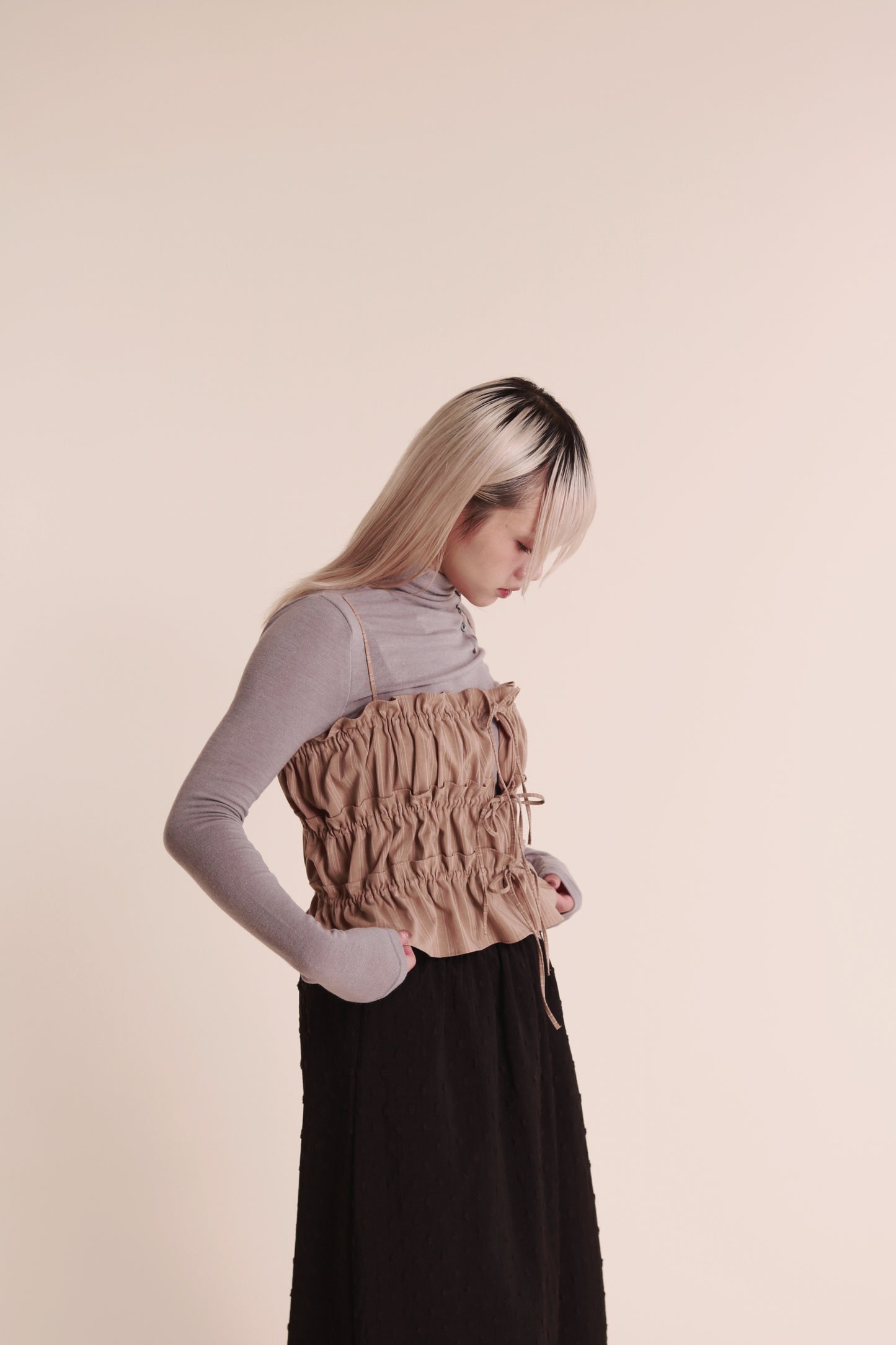 Gathered Ribbon Sleeveless Top (Beige)