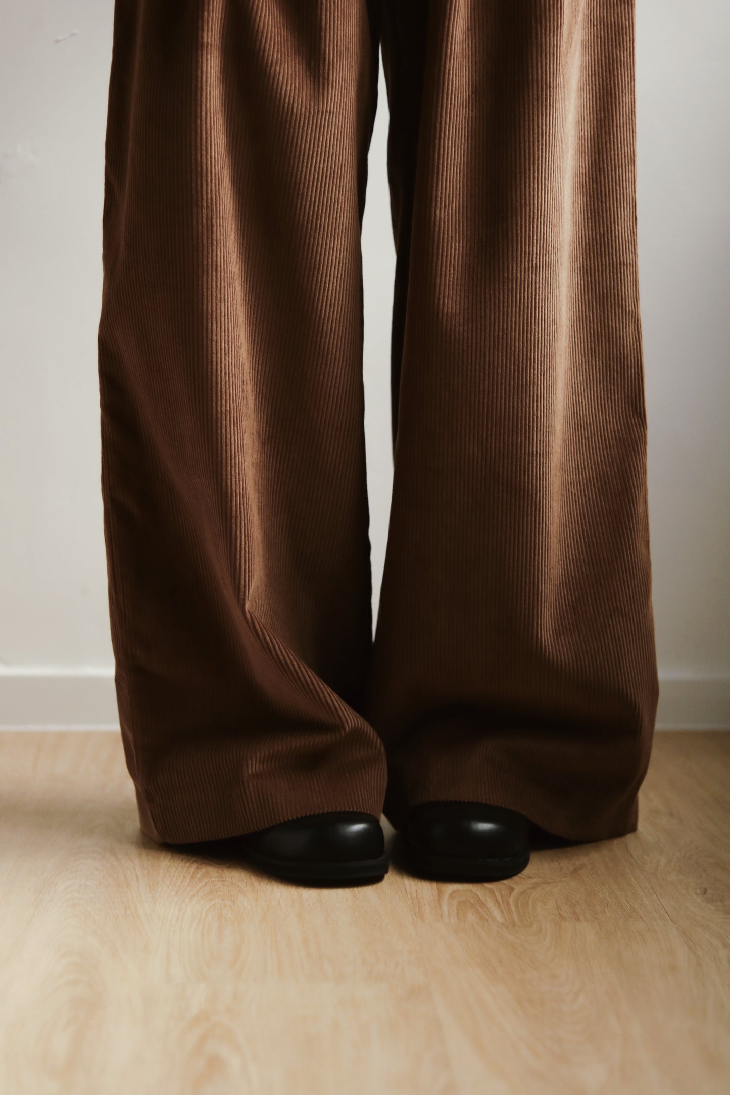 Corduroy Pants (Brown)