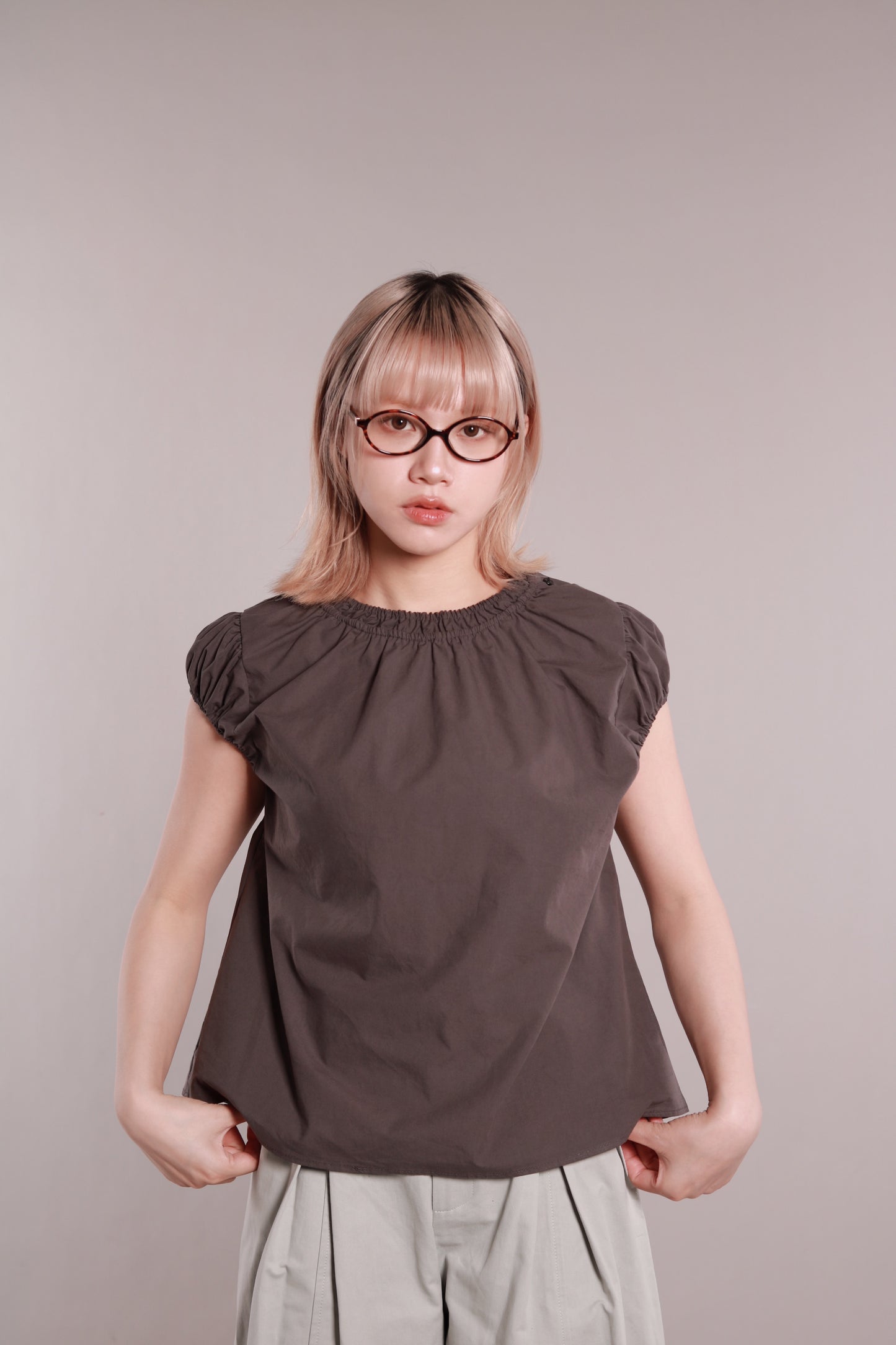 Puffie Blouse (Charcoal)