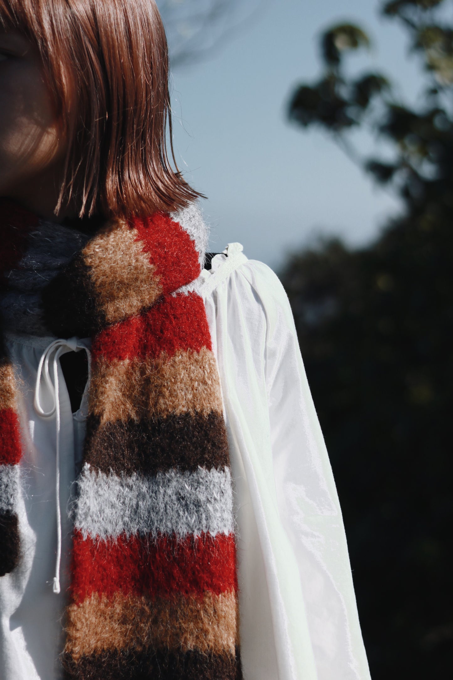 Rainbow Muffler (Black/Brown)