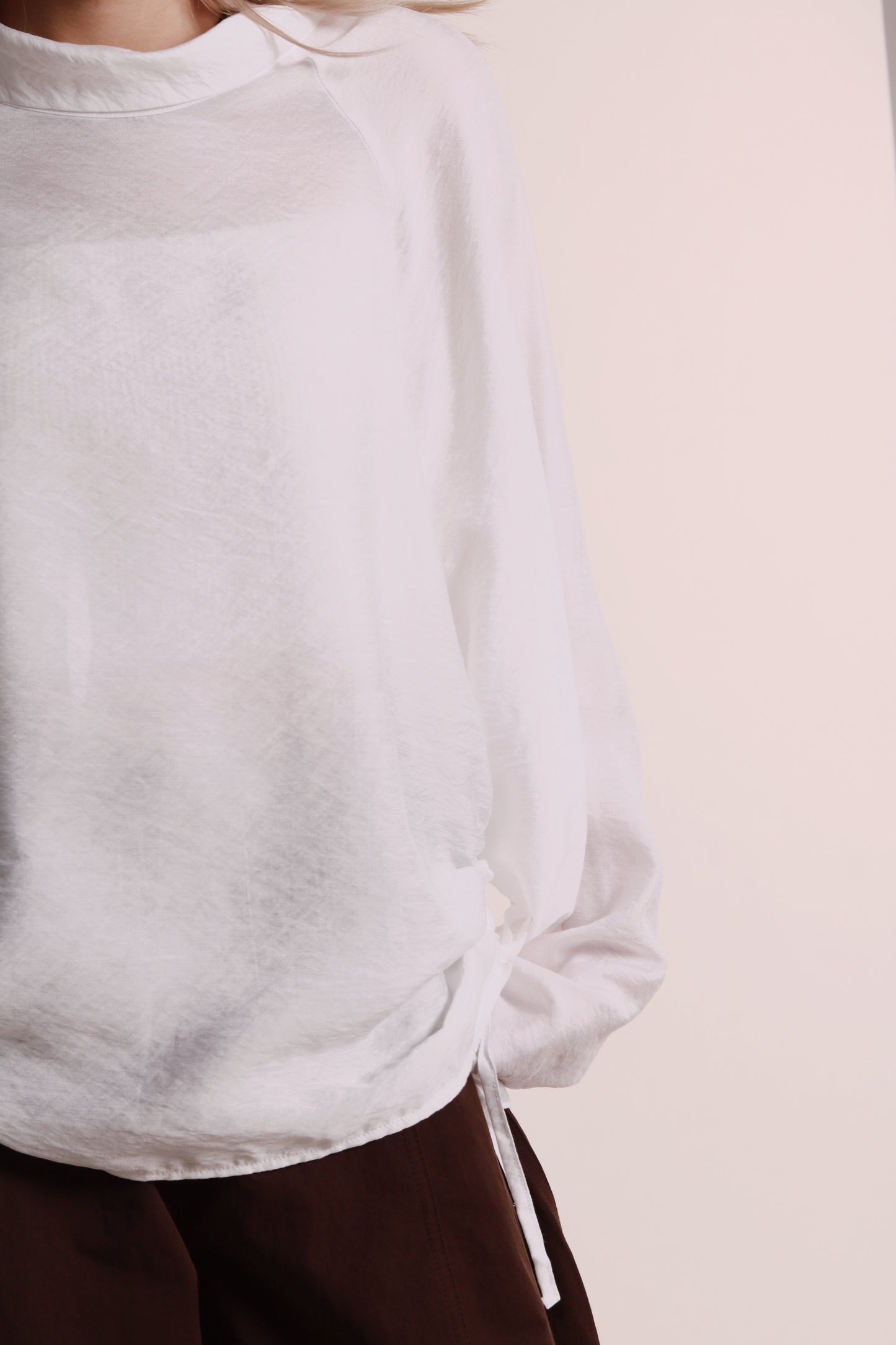 Doll Gathered Blouse (White)