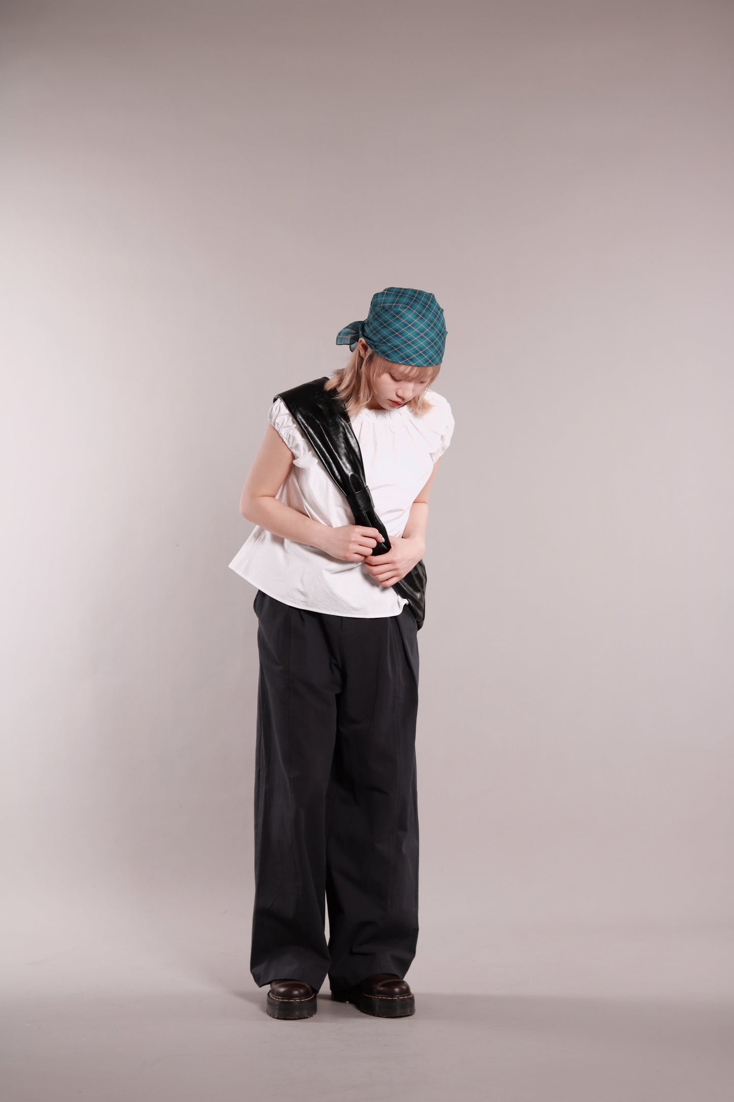 Messy Luna Bag (Black/Brown)